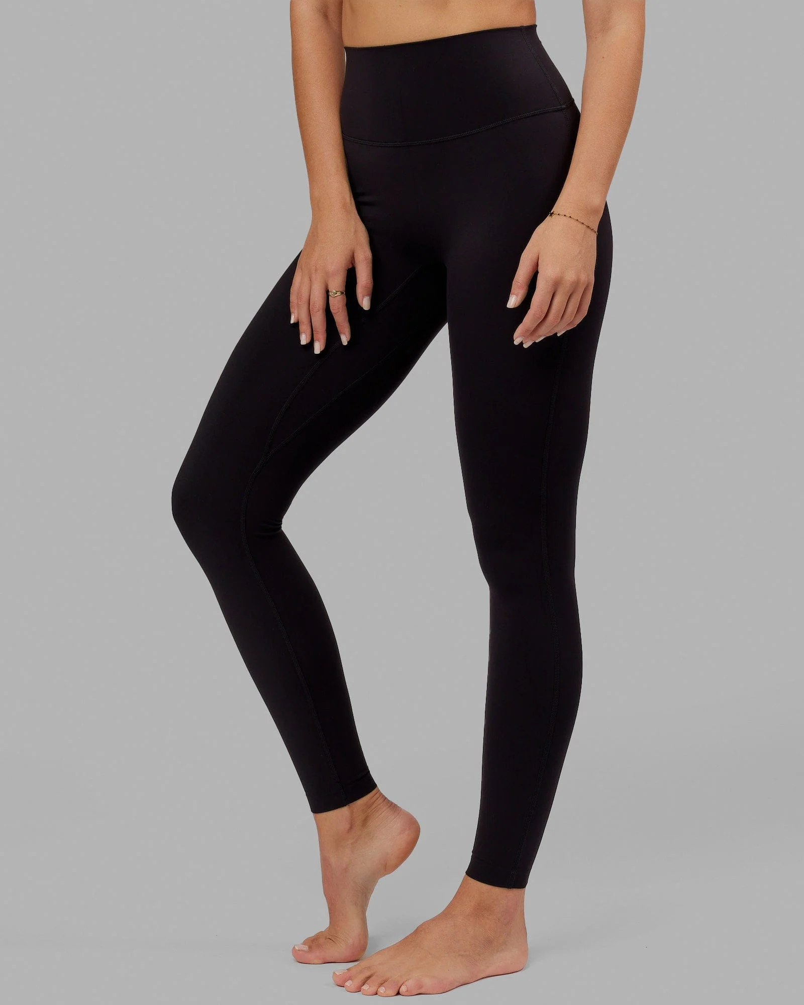 13736-elixir-ultra-high-rise-tall-legging-black-2.webp Elixir Ultra High-Rise Tall Legging - Black