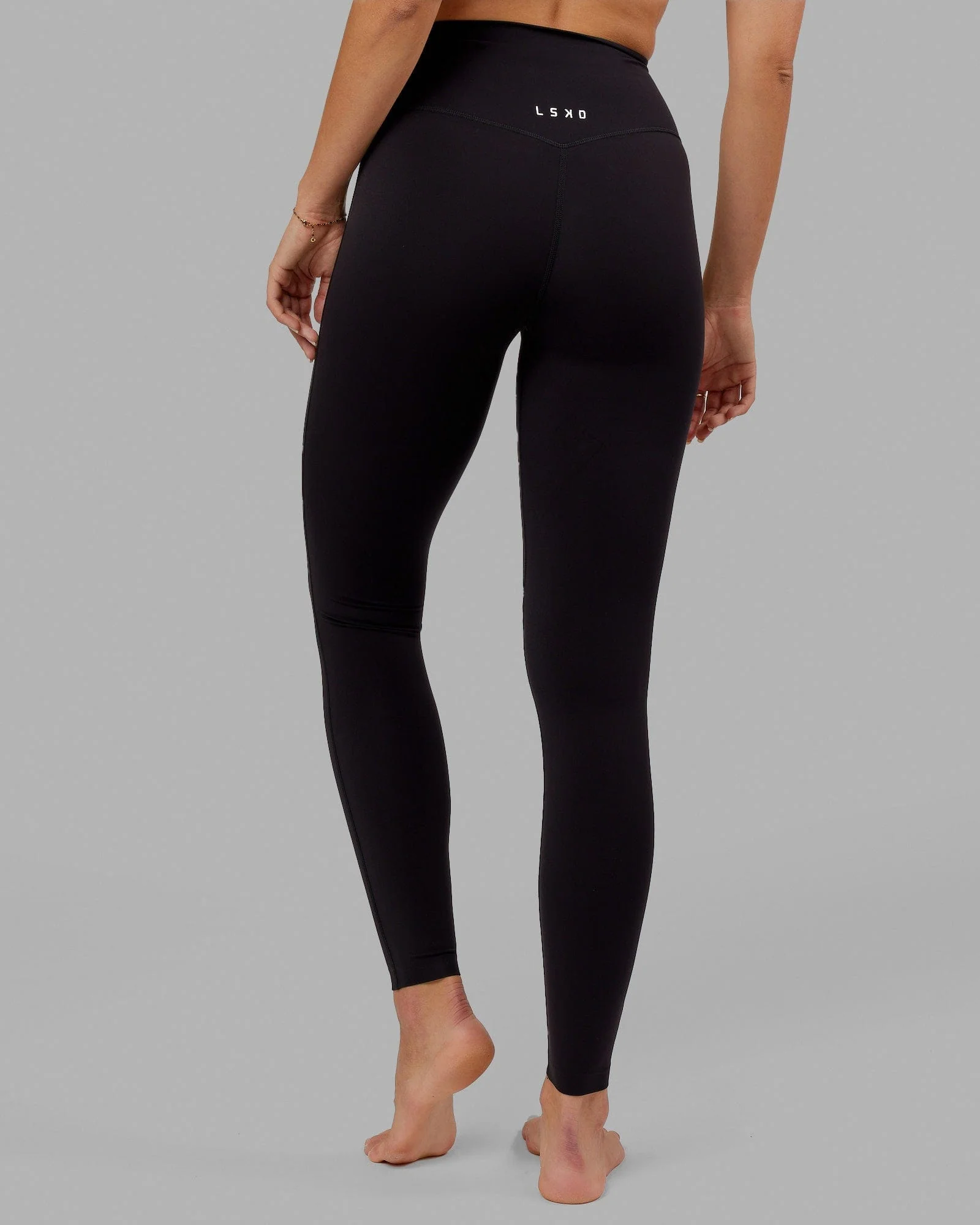 13736-elixir-ultra-high-rise-tall-legging-black-4.webp Elixir Ultra High-Rise Tall Legging - Black