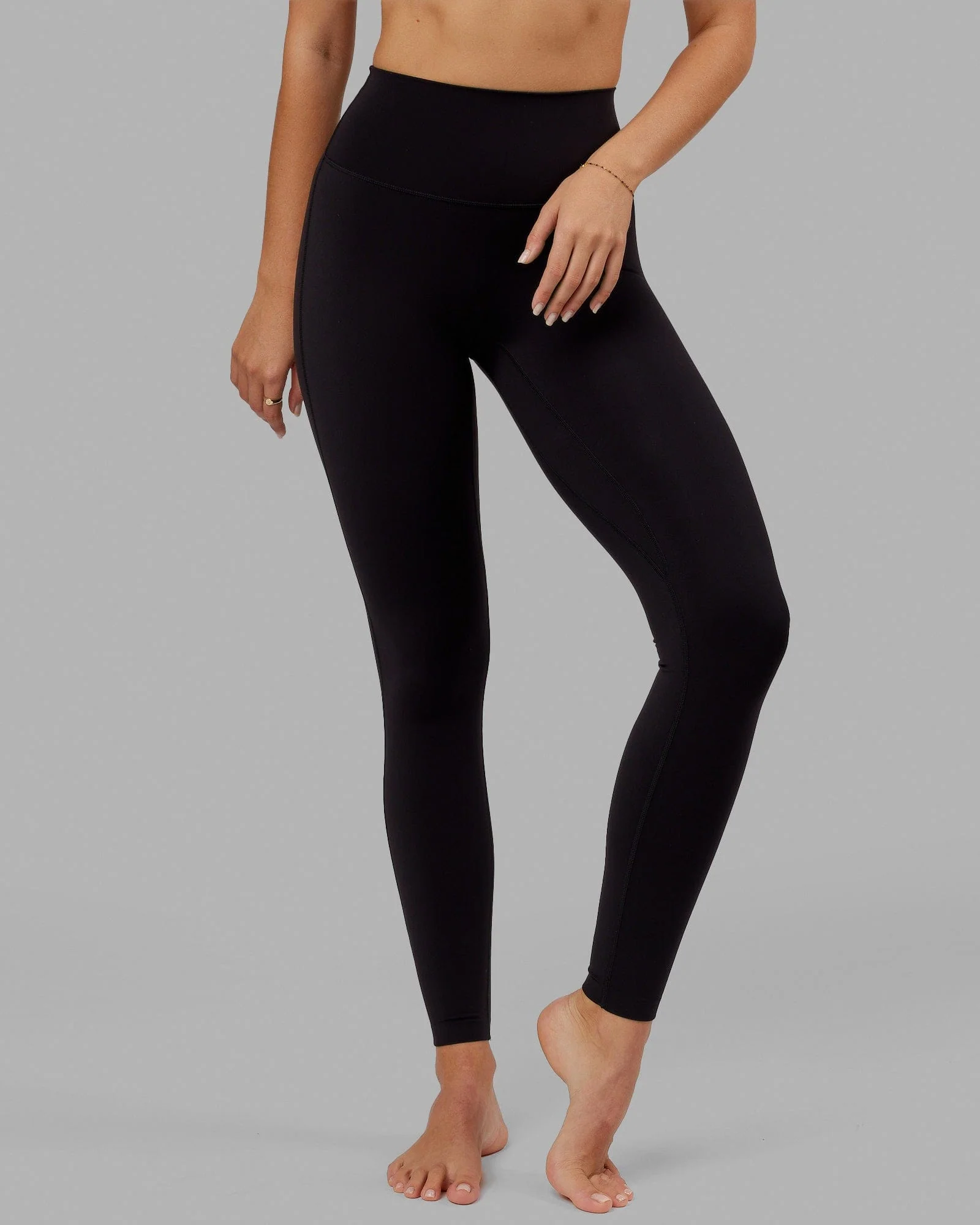 13736-elixir-ultra-high-rise-tall-legging-black-7.webp Elixir Ultra High-Rise Tall Legging - Black