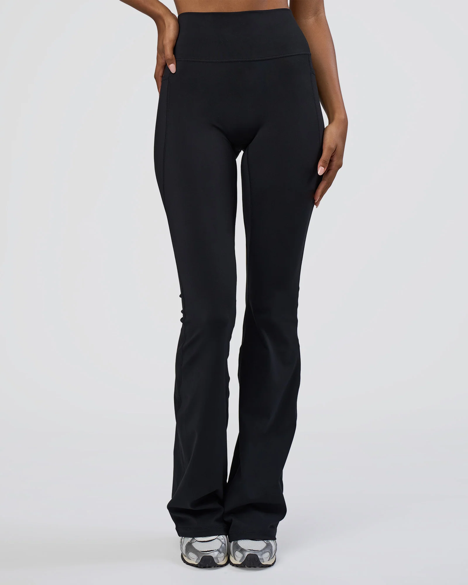 Fusion Ultra High-Rise Flared Tall Legging Pockets - Black