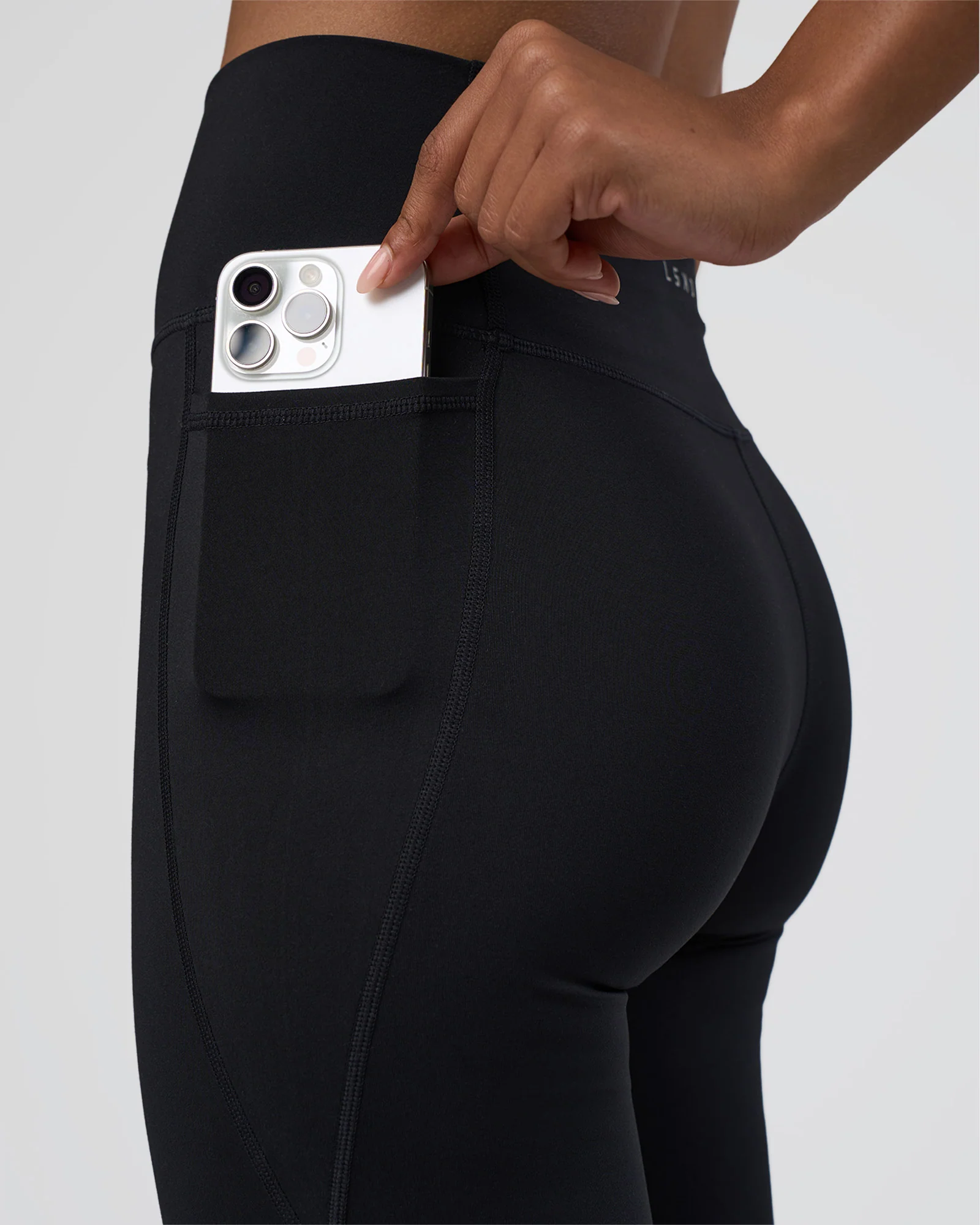 13773-fusion-ultra-high-rise-flared-tall-legging-pockets-black-2.webp Fusion Ultra High-Rise Flared Tall Legging Pockets - Black