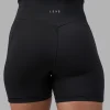 Fusion V-Contour Ultra High-Rise 4" Short Pockets - Black