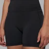 Fusion V-Contour Ultra High-Rise 4" Short Pockets - Black