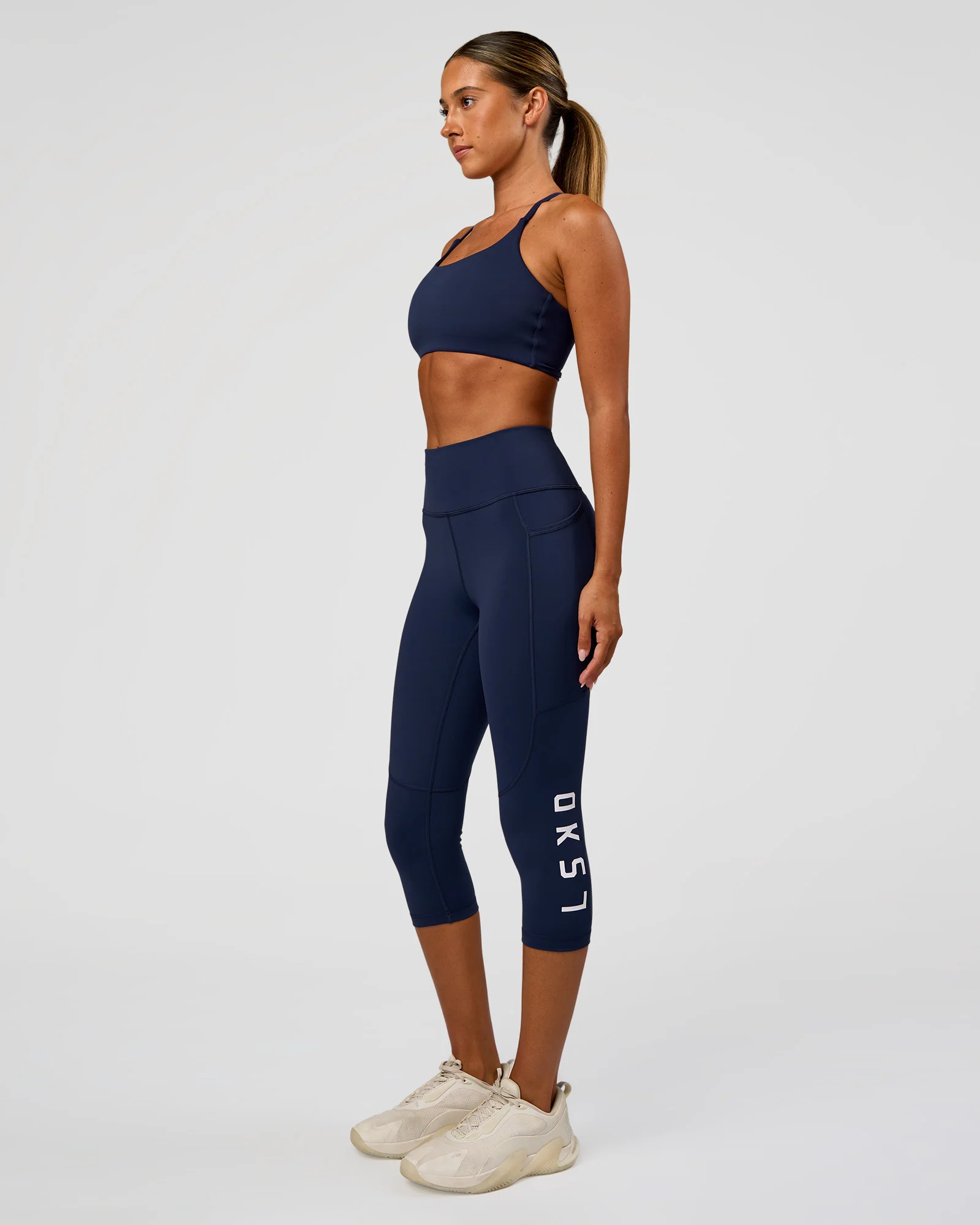 13810-future-navy-2xs-future-navy-2xs-variation-5.webp Twist Sports Bra - Future Navy