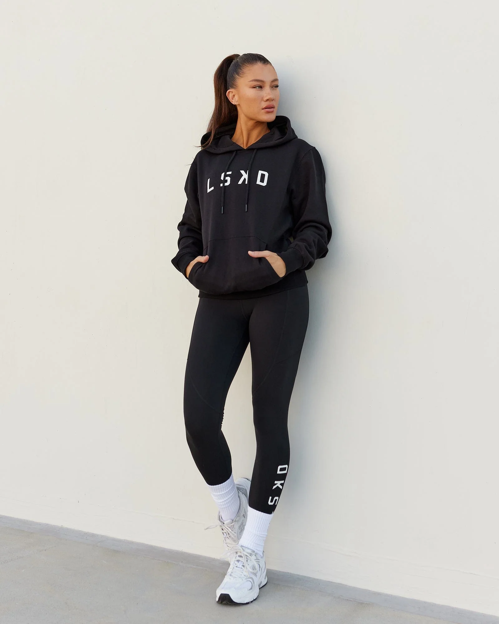 Structure Hoodie - Black-White