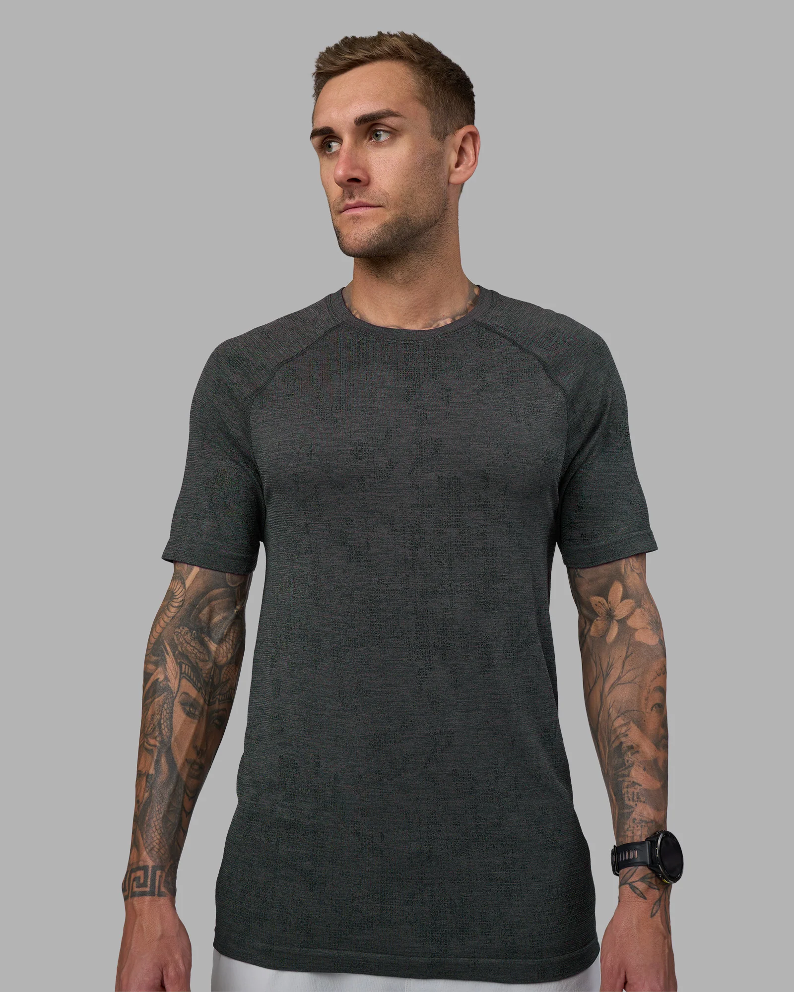 1385-aeroflx-seamless-tee-black-camo-graphite-1.webp AeroFLX+ Seamless Tee - Black Camo-Graphite