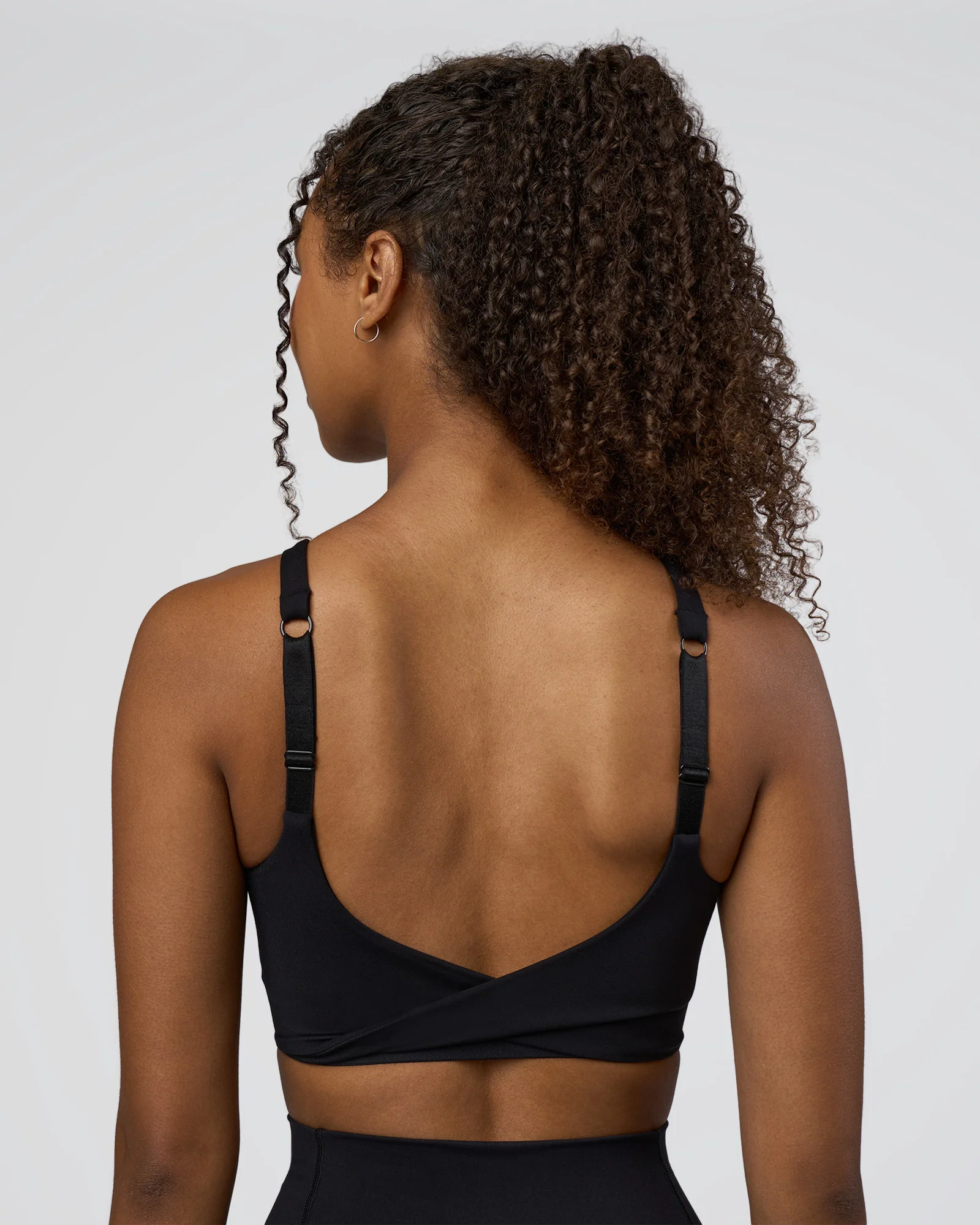 13854-twist-sports-bra-d-dd-e-black-4.webp Twist Sports Bra D/DD/E - Black