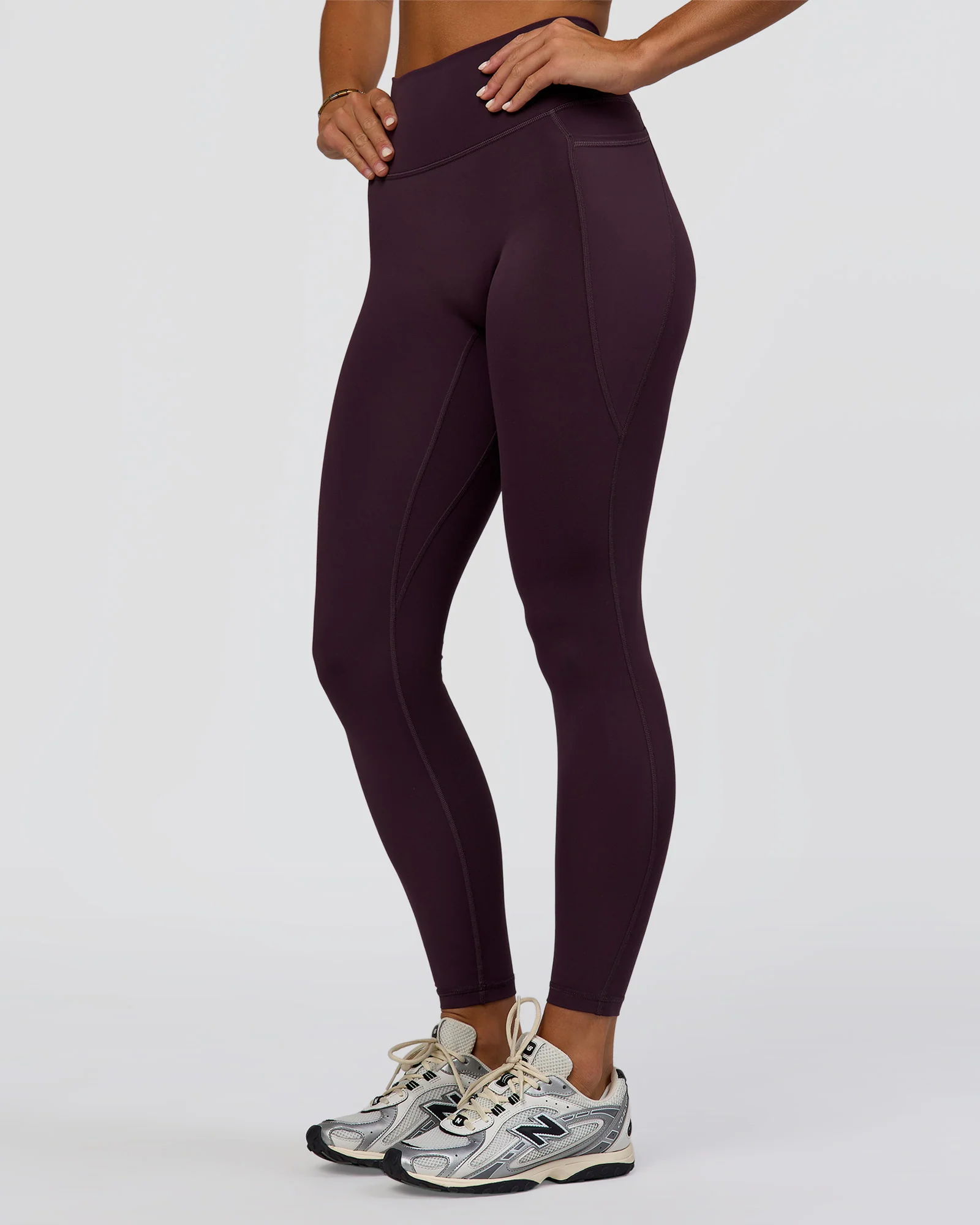 13863-fusion-ultra-high-rise-full-length-legging-pockets-midnight-plum-1.webp Fusion Ultra High-Rise Full Length Legging Pockets - Midnight Plum