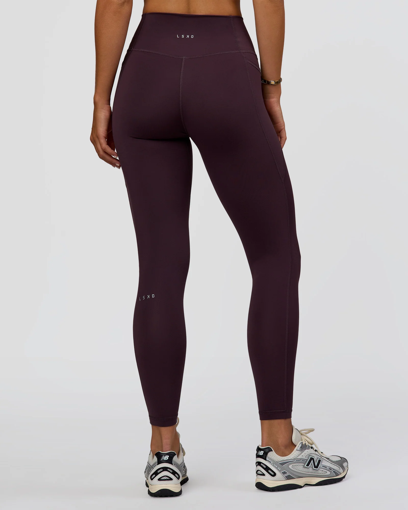 13863-fusion-ultra-high-rise-full-length-legging-pockets-midnight-plum-4.webp Fusion Ultra High-Rise Full Length Legging Pockets - Midnight Plum