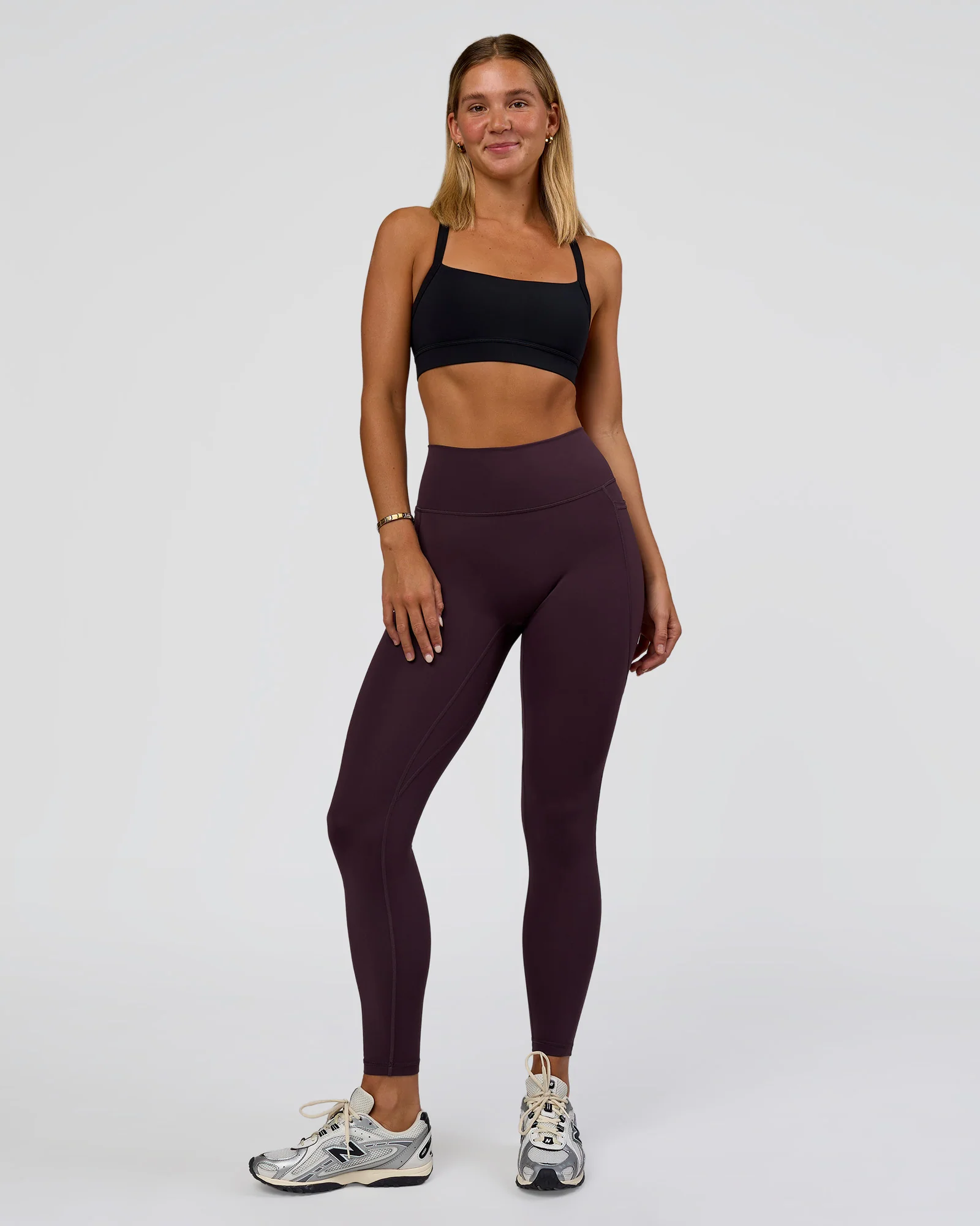 13863-fusion-ultra-high-rise-full-length-legging-pockets-midnight-plum-5.webp Fusion Ultra High-Rise Full Length Legging Pockets - Midnight Plum