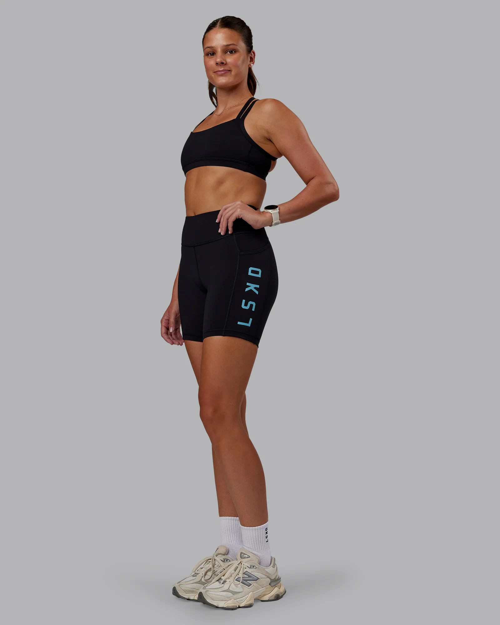 13924-velocity-sports-bra-black-3.webp Velocity Sports Bra - Black