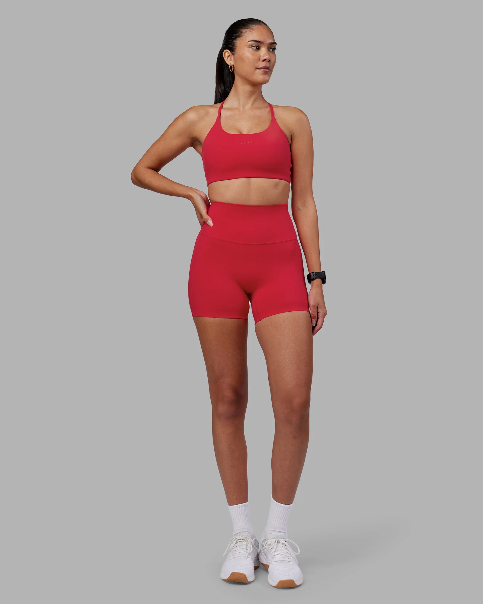 13933-twist-sports-bra-scarlet-5.webp Twist Sports Bra - Scarlet