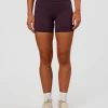 13942-fusion-v-contour-ultra-high-rise-4-short-pockets-midnight-plum-8.webp Fusion V-Contour Ultra High-Rise 4" Short Pockets - Midnight Plum