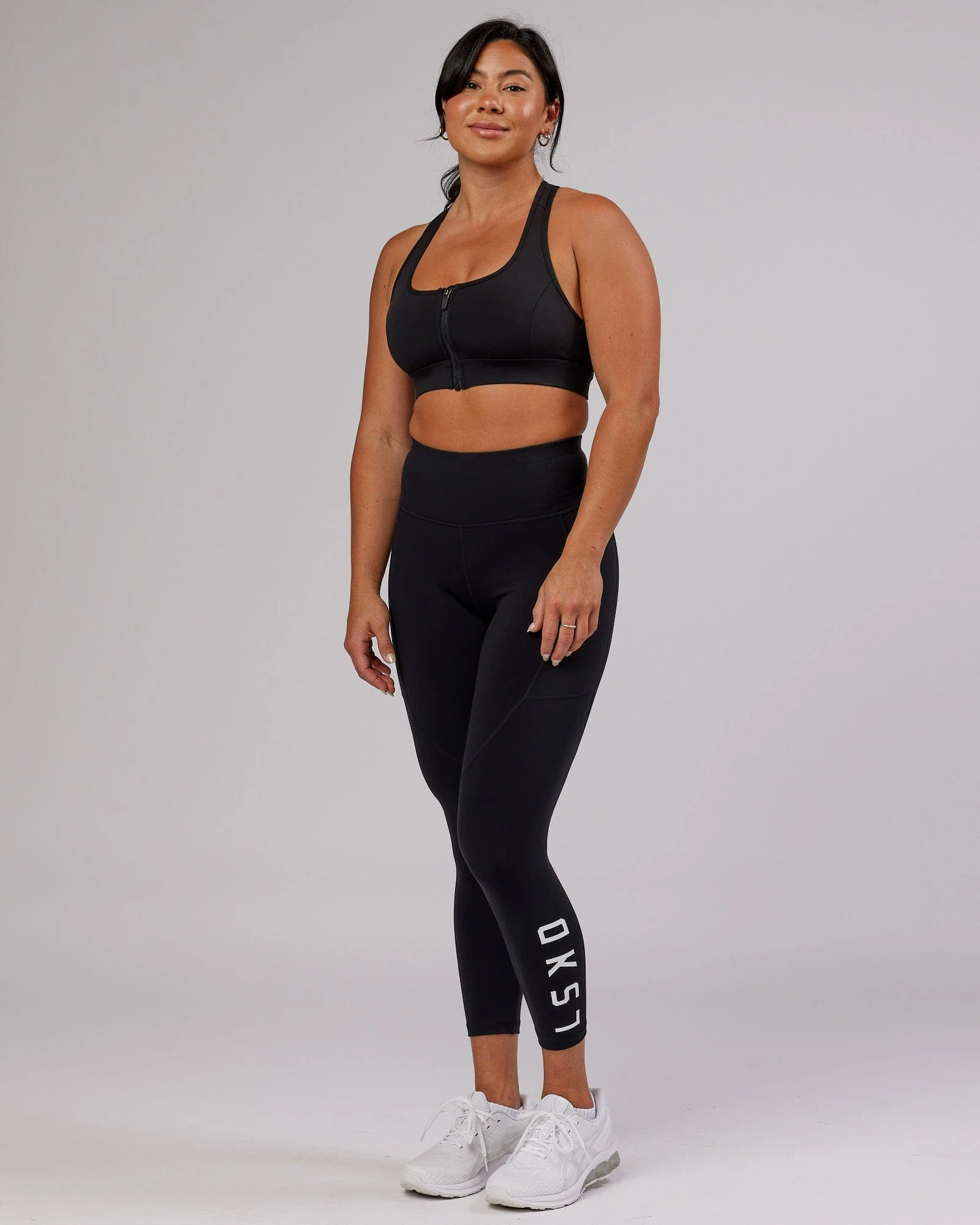 13951-sprint-sports-bra-black-9.webp Sprint Sports Bra - Black