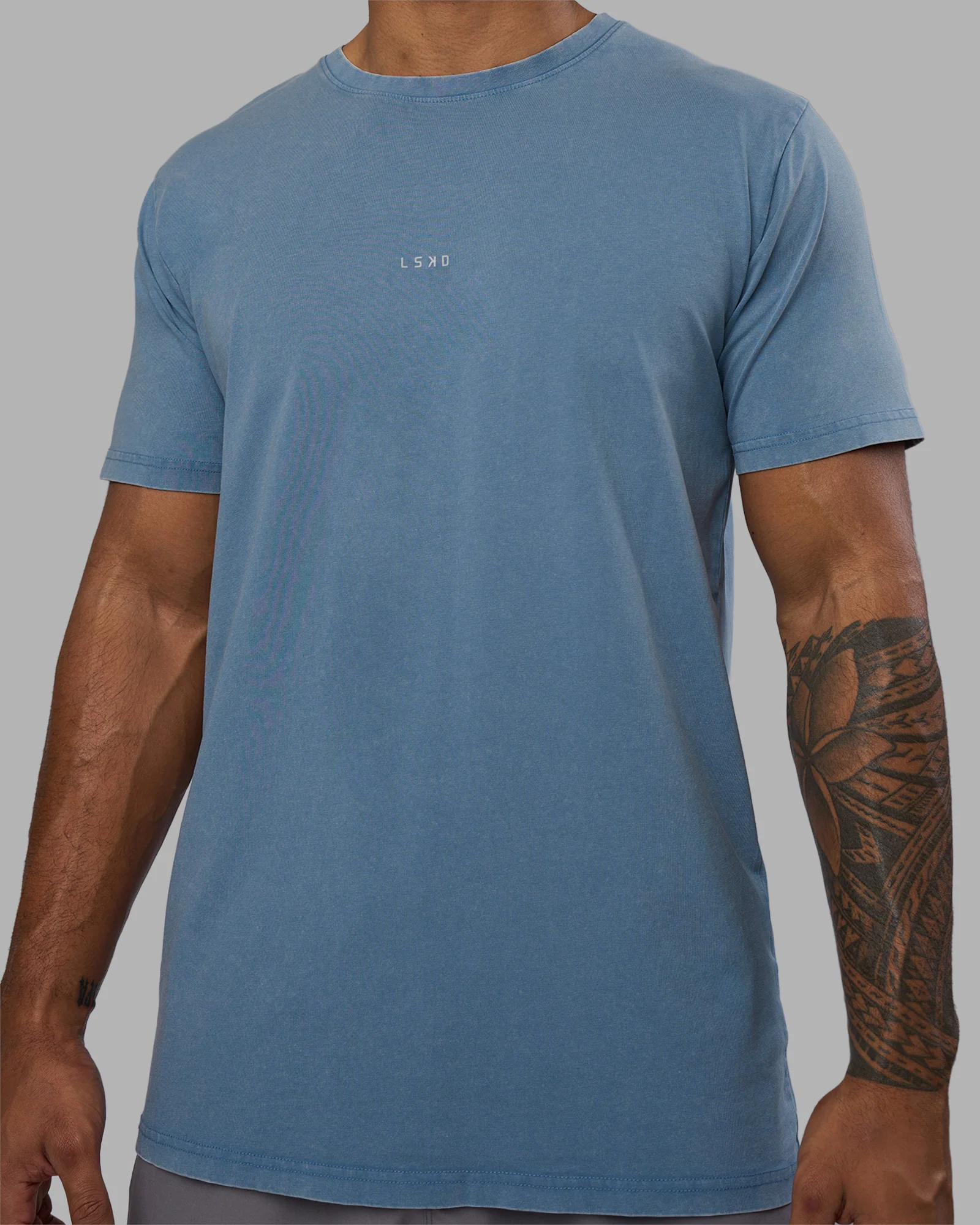 13995-base-flxcotton-tee-elemental-blue-washed-5.webp Base FLXCotton Tee - Elemental Blue Washed