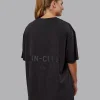14003-washed-run-club-flxcotton-tee-oversize-black-black-4.webp Washed RUN CLUB FLXCotton Tee Oversize - Black-Black
