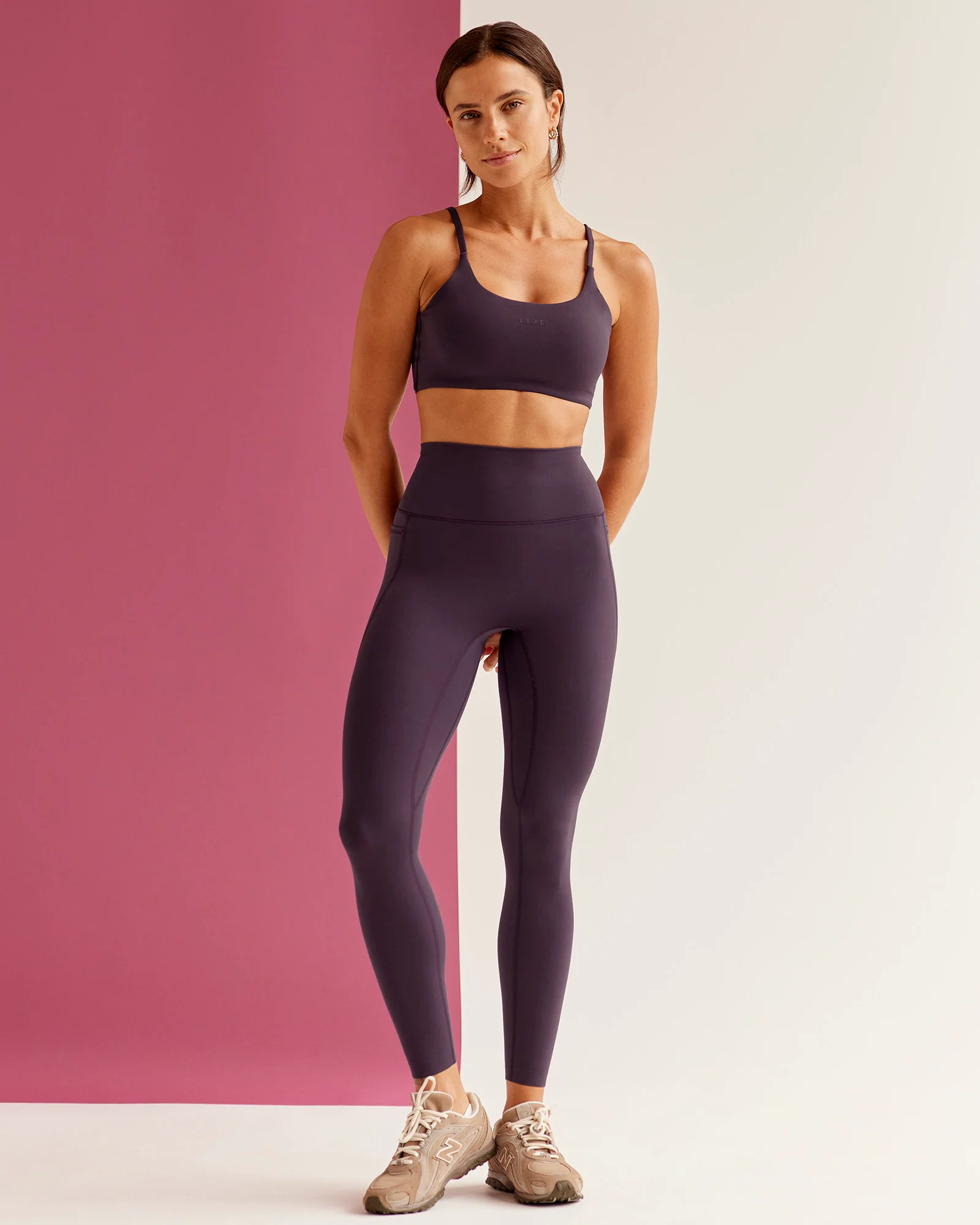 Twist Sports Bra - Midnight Plum