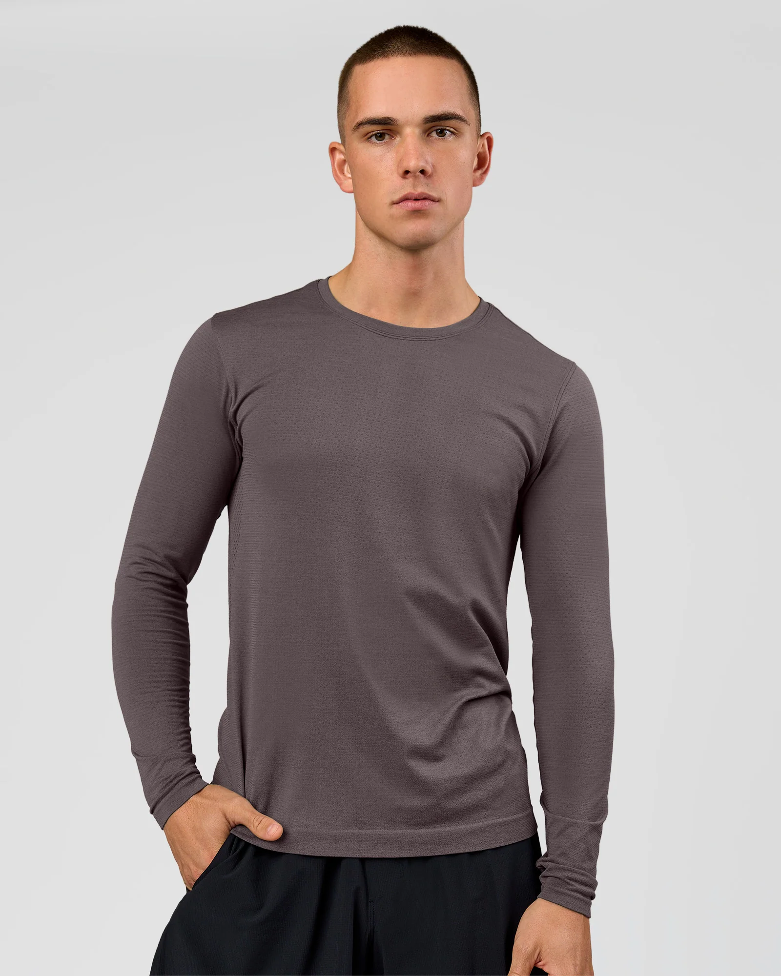 1425-aeroflx-seamless-long-sleeve-tee-set-in-sleeve-duskstone-duskstone-1.webp AeroFLX+ Seamless Long Sleeve Tee (Set in Sleeve) - Duskstone/Duskstone