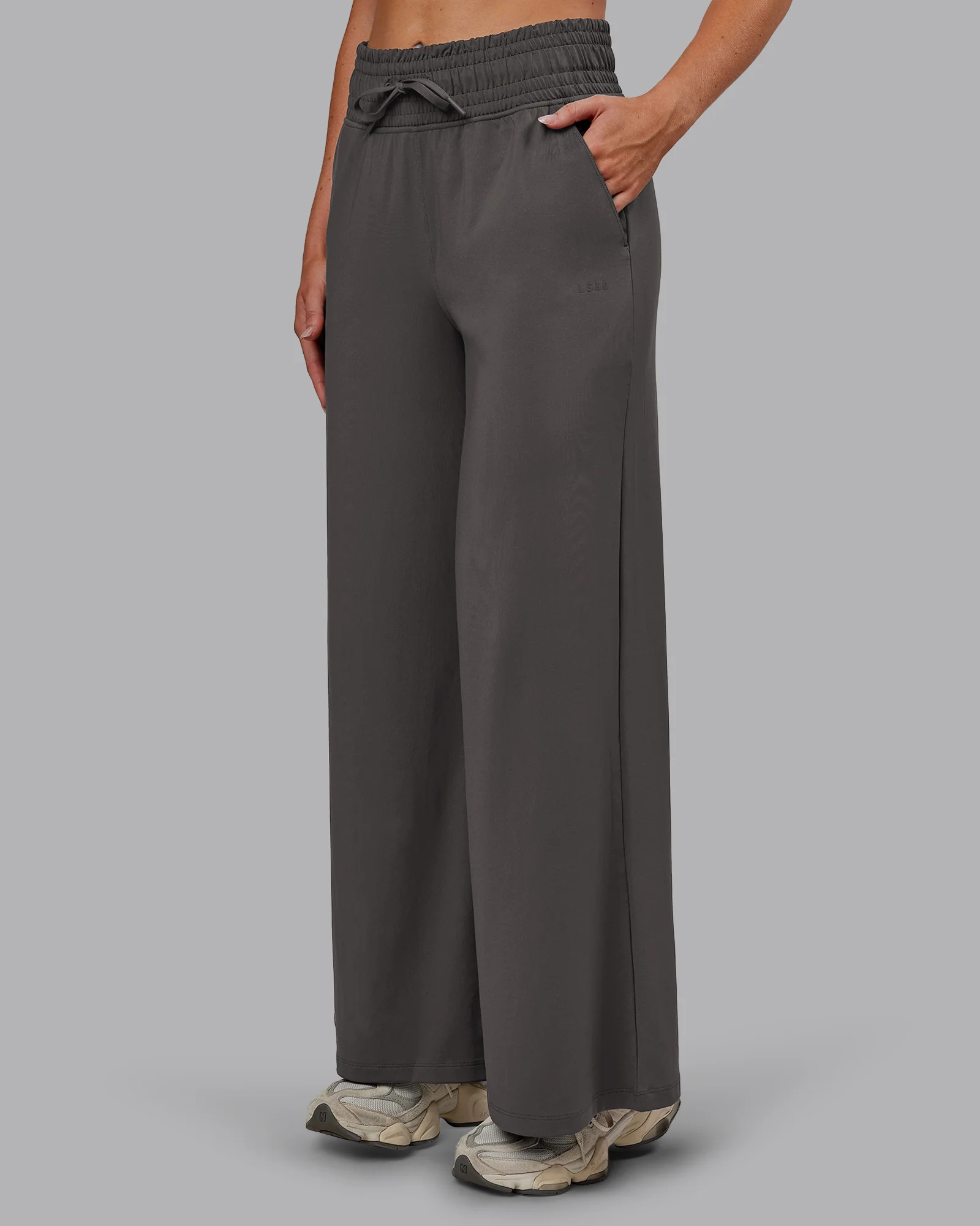 14261-restore-cloudflx-wide-leg-pant-dark-storm-1.webp Restore CloudFLX Wide Leg Pant - Dark Storm