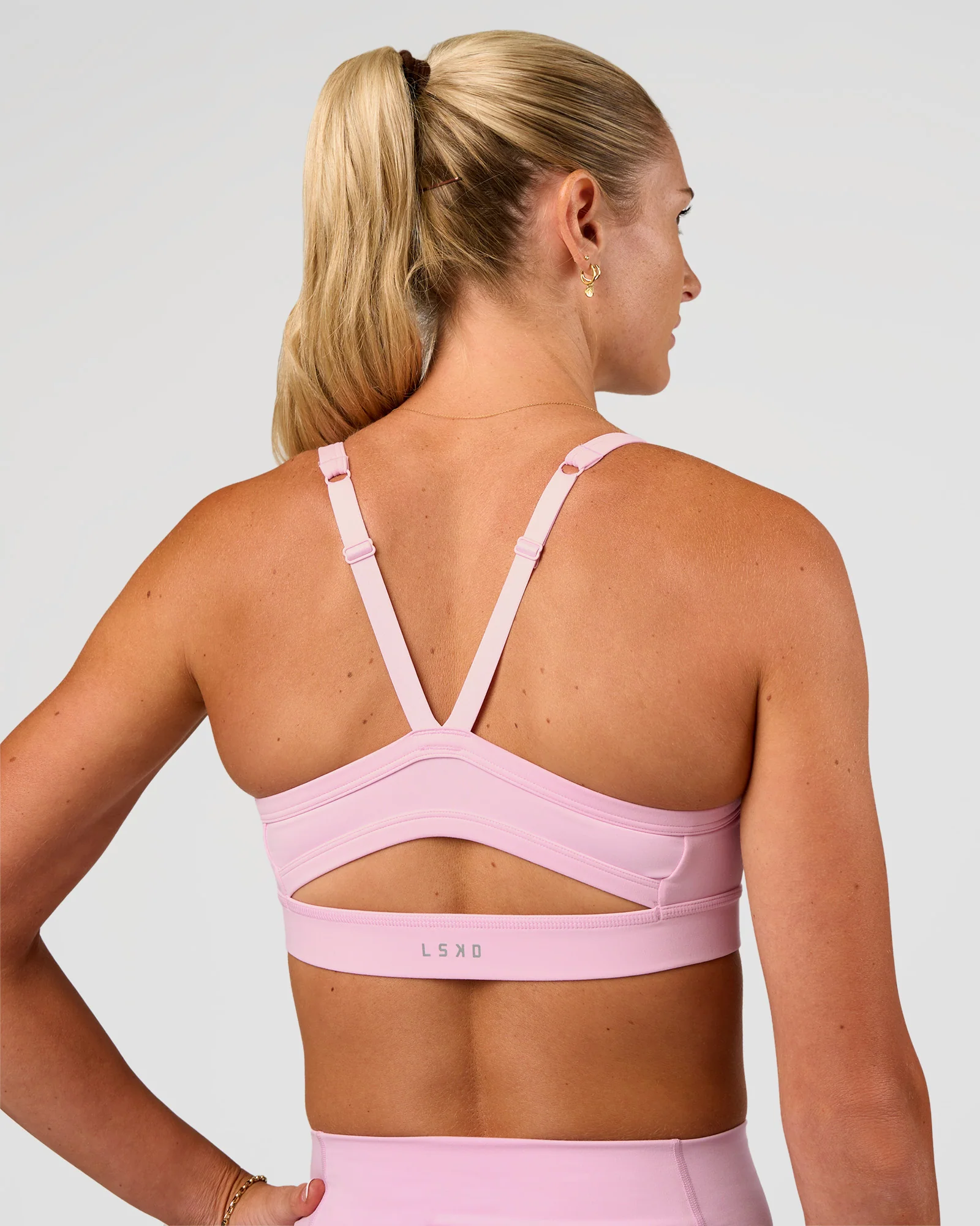 14302-momentum-sports-bra-marshmallow-2.webp Momentum Sports Bra - Marshmallow