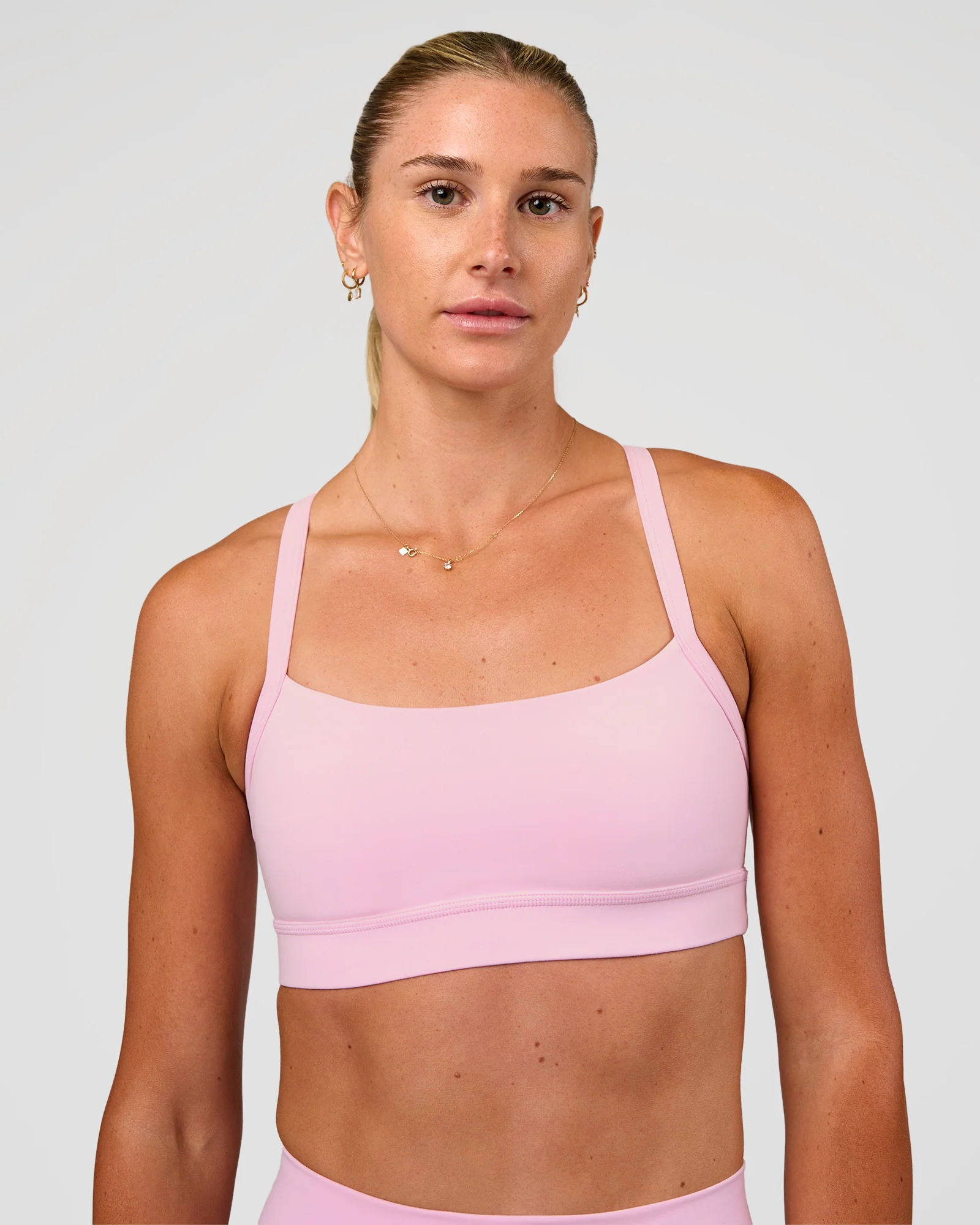 14302-momentum-sports-bra-marshmallow-3.webp Momentum Sports Bra - Marshmallow