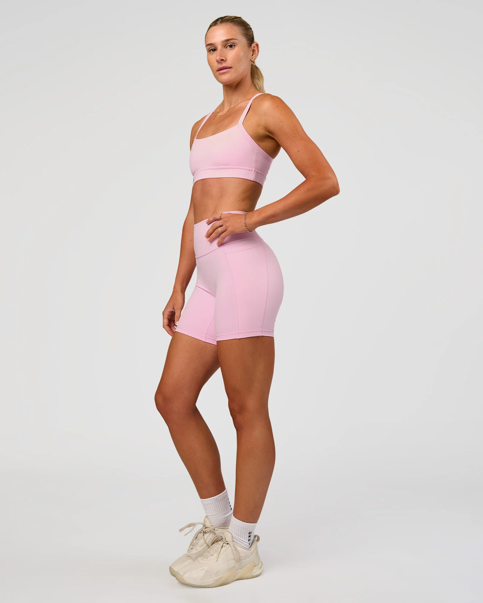 14302-momentum-sports-bra-marshmallow-6.webp Momentum Sports Bra - Marshmallow