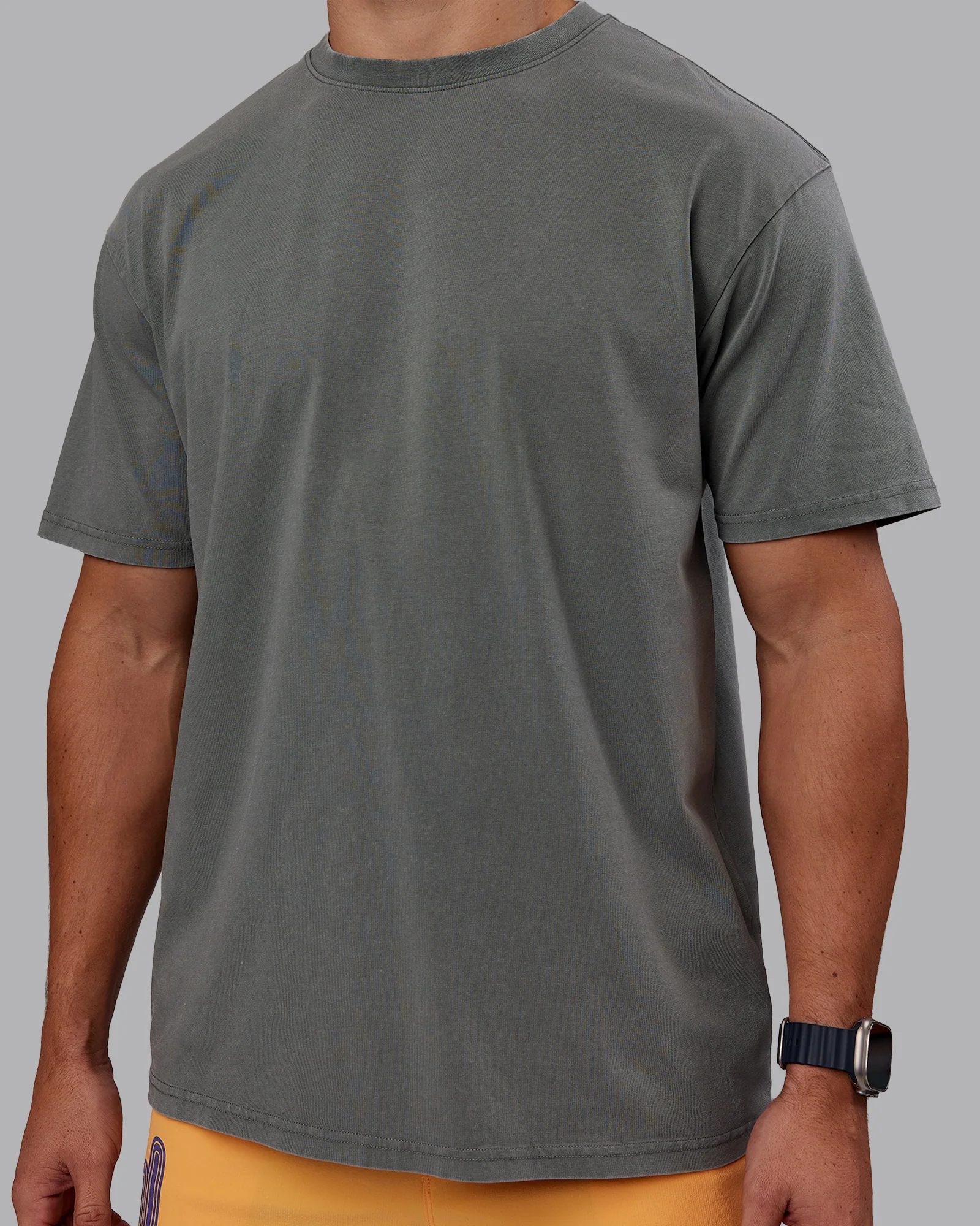 14329-rise-lift-washed-flxcotton-oversized-tee-graphite-purple-opulence-11.webp Rise & Lift Washed FLXCotton Oversized Tee - Graphite-Purple Opulence