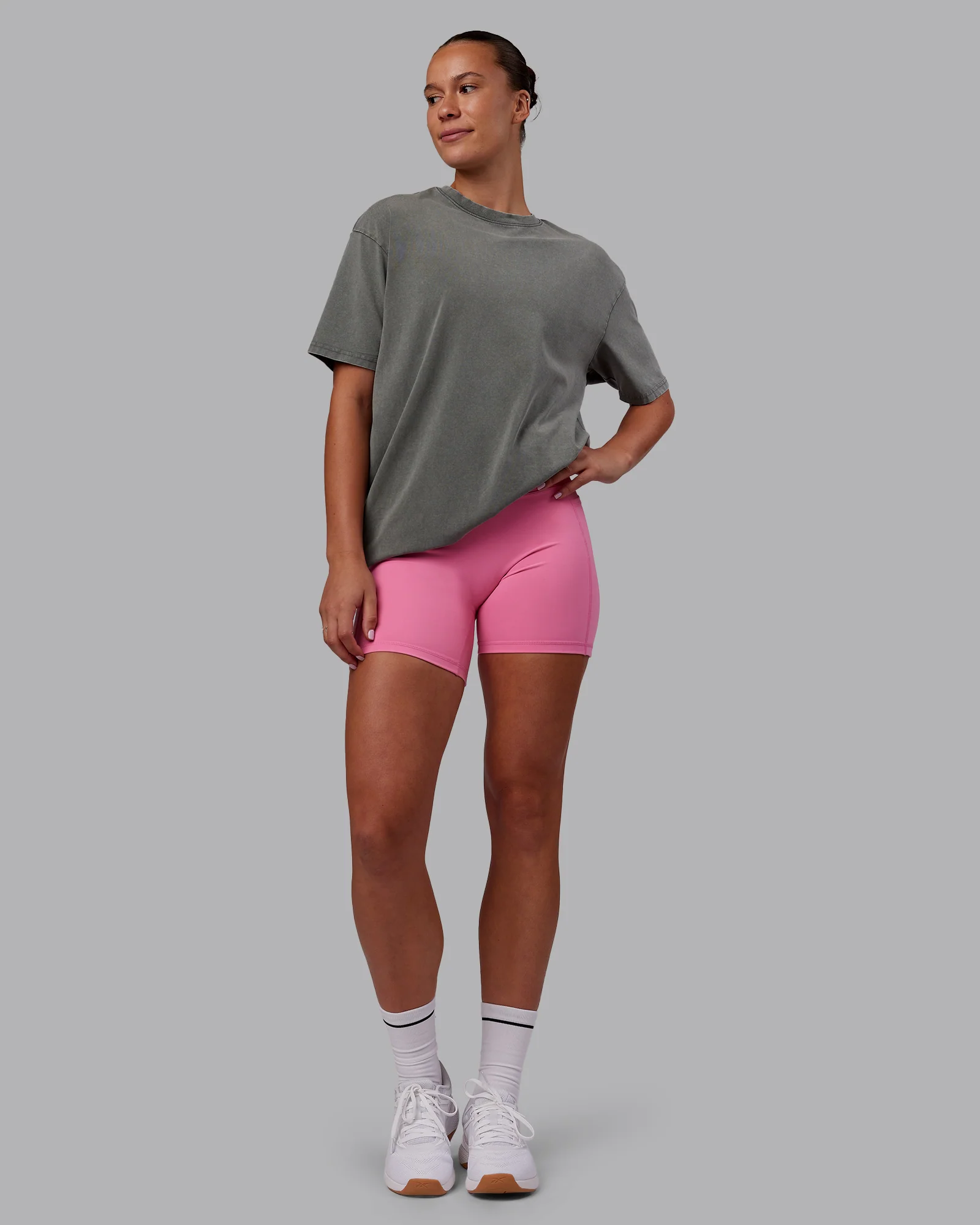 14329-rise-lift-washed-flxcotton-oversized-tee-graphite-purple-opulence-13.webp Rise & Lift Washed FLXCotton Oversized Tee - Graphite-Purple Opulence