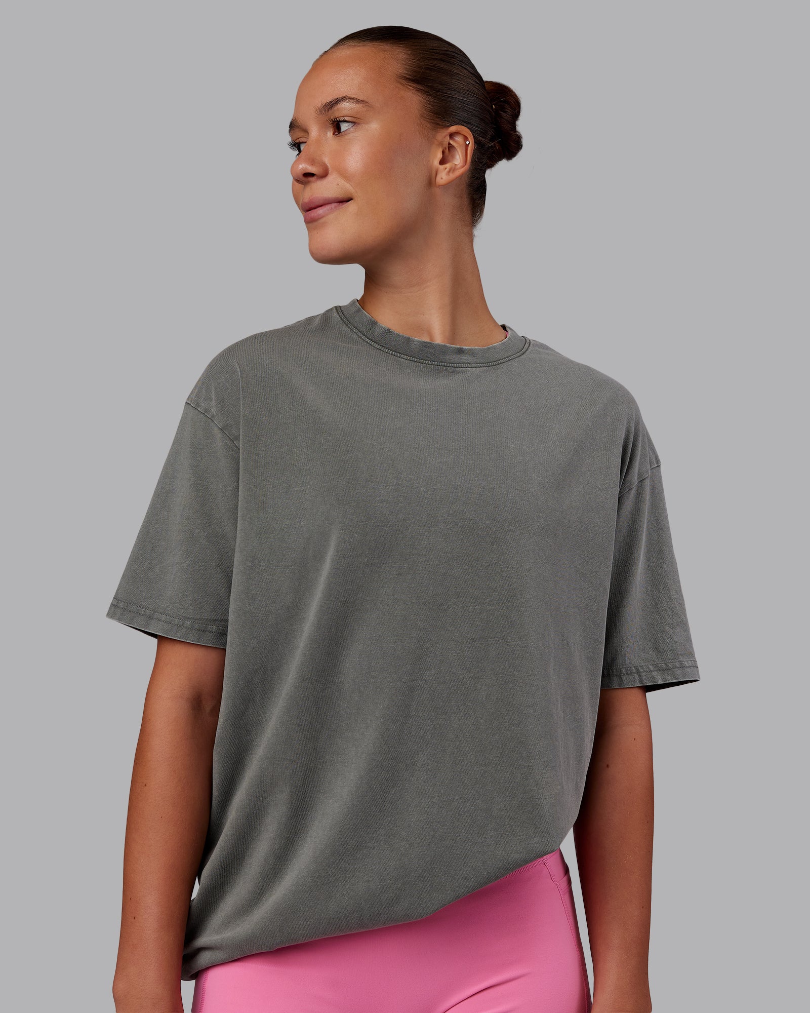 14329-rise-lift-washed-flxcotton-oversized-tee-graphite-purple-opulence-3.jpg Rise & Lift Washed FLXCotton Oversized Tee - Graphite-Purple Opulence