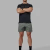 Challenger 6" Performance Short - Graphite
