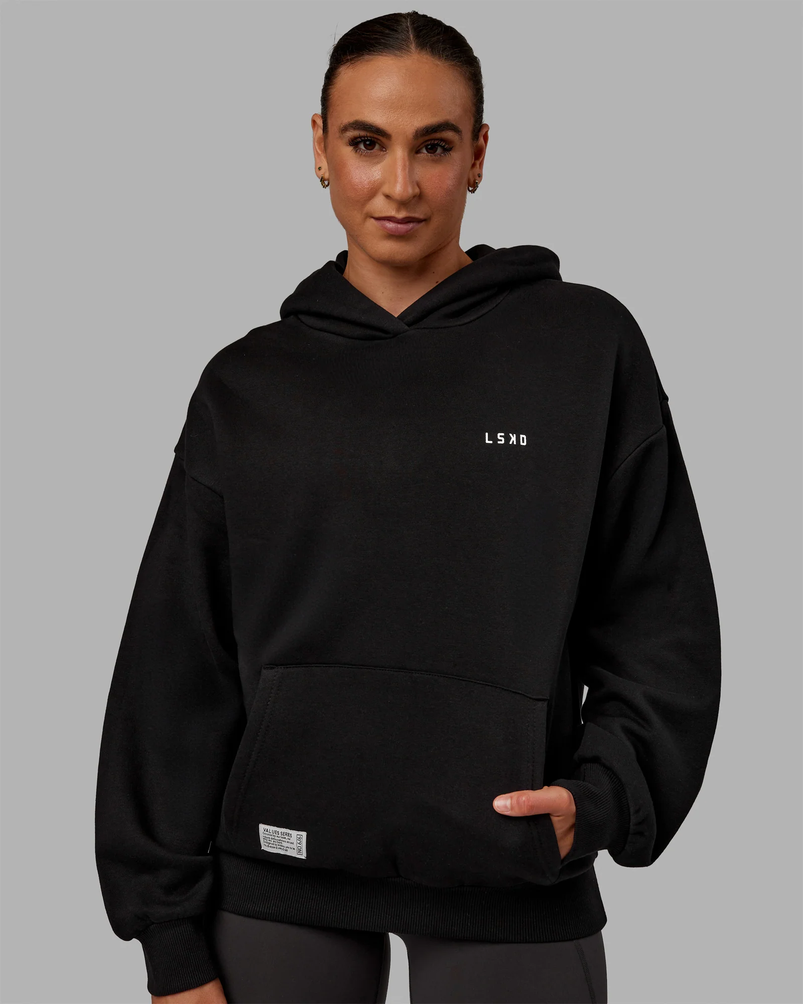 14678-vs6-hoodie-oversize-black-white-6.webp VS6 Hoodie Oversize - Black-White