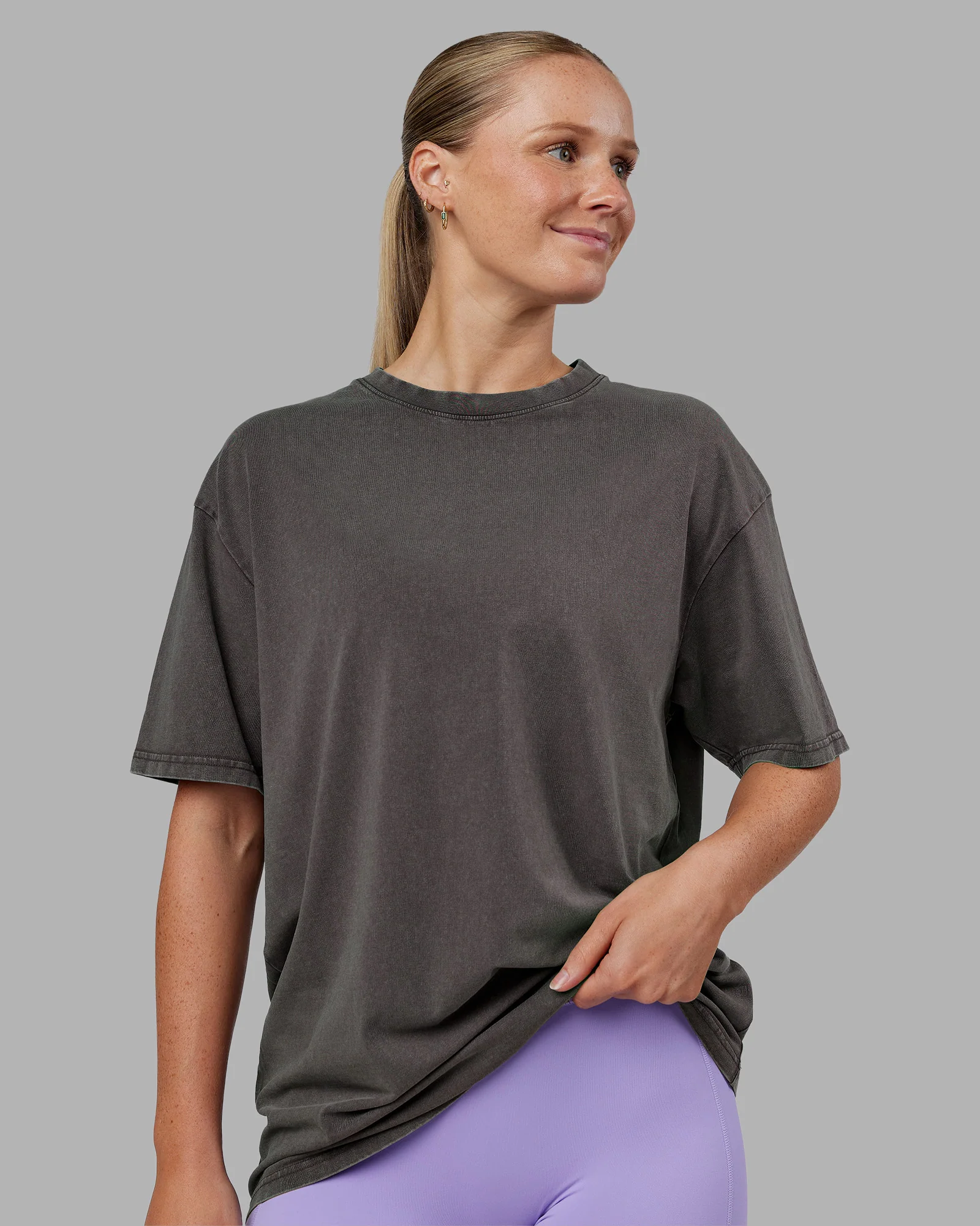 14705-heart-flxcotton-oversized-tee-washed-dark-storm-violet-ray-3.webp Heart FLXCotton Oversized Tee - Washed Dark Storm-Violet Ray