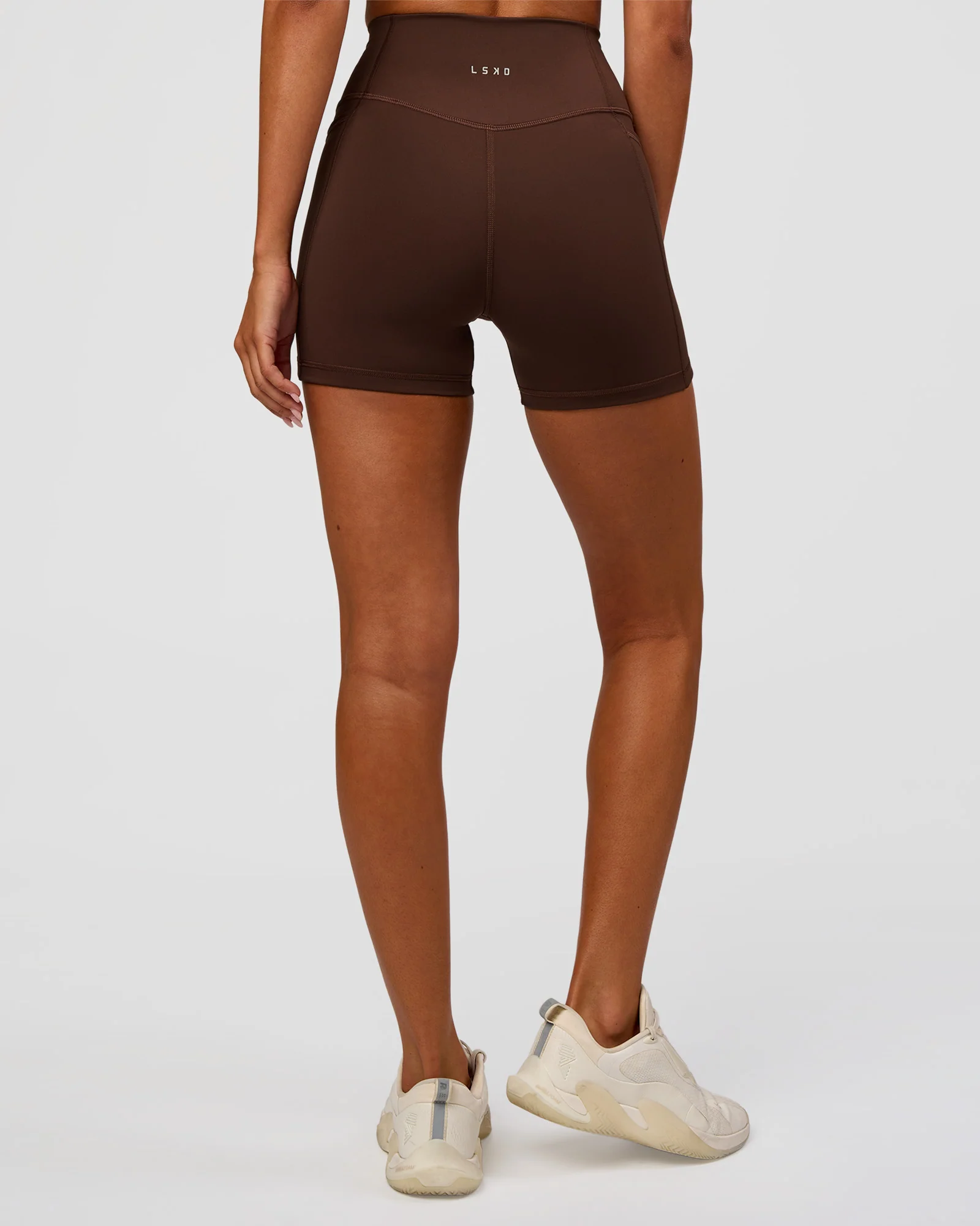 Fusion Ultra High-Rise 4" Short Pockets - Hot Chocolate