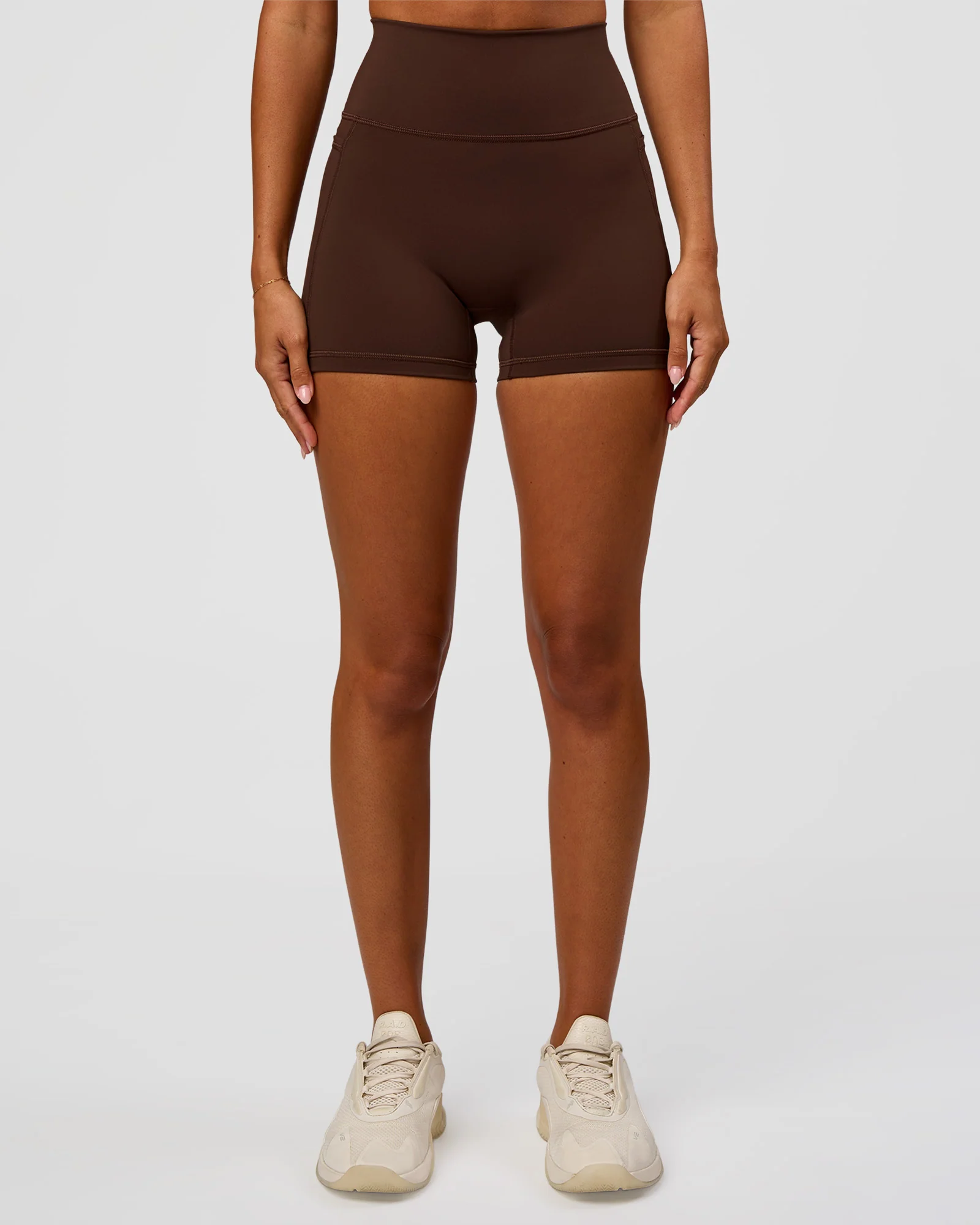 Fusion Ultra High-Rise 4" Short Pockets - Hot Chocolate
