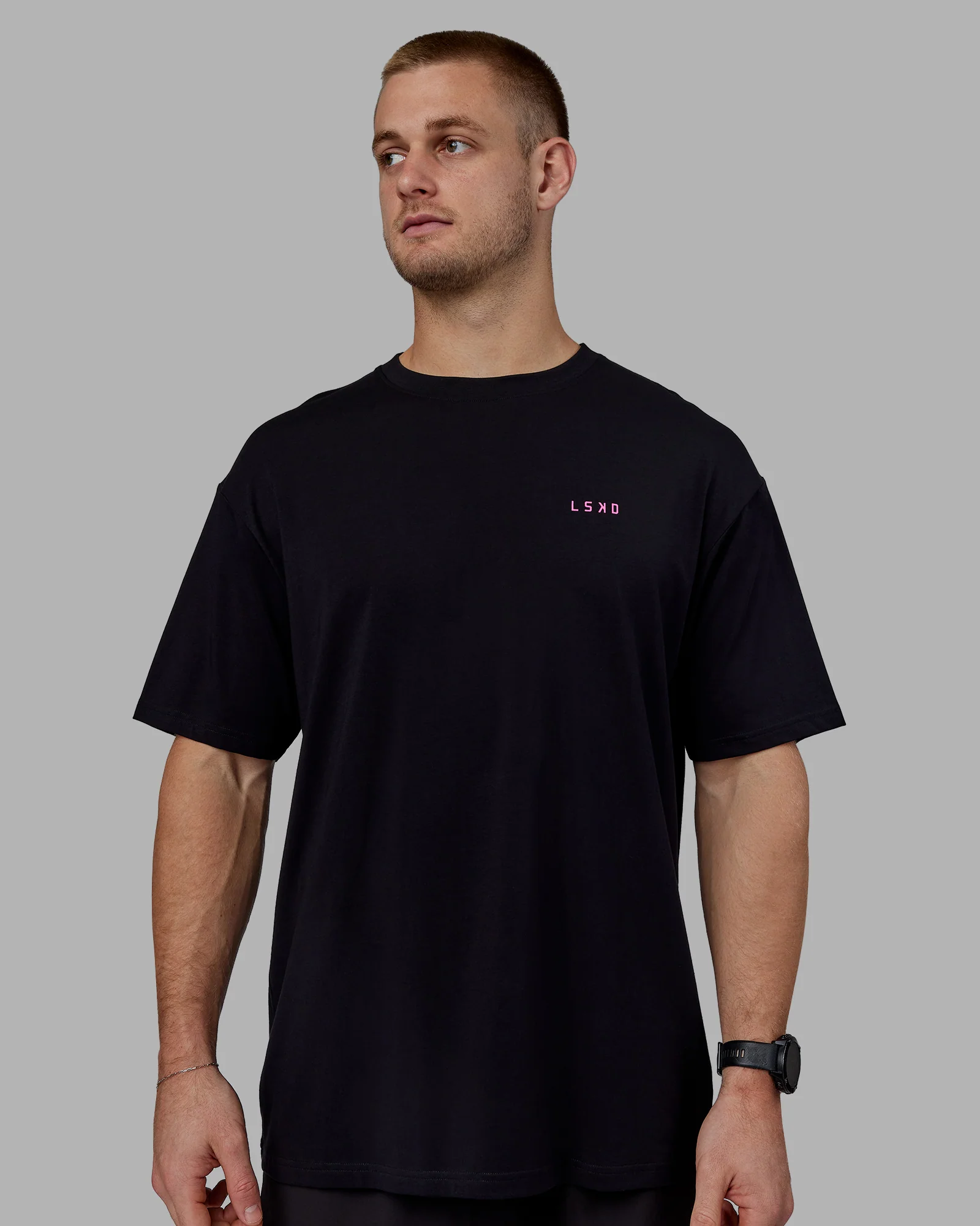 14843-unisex-lift-up-flxcotton-tee-oversize-black-fuschia-pink-3.webp Unisex Lift-Up FLXCotton Tee Oversize - Black-Fuschia Pink