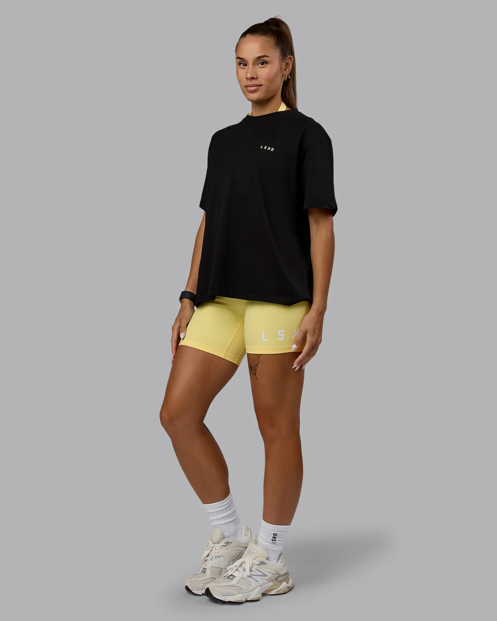 14903-go-to-we-rise-flxcotton-oversized-tee-black-glacial-blue-3.webp Go-To We Rise FLXCotton Oversized Tee - Black-Glacial Blue