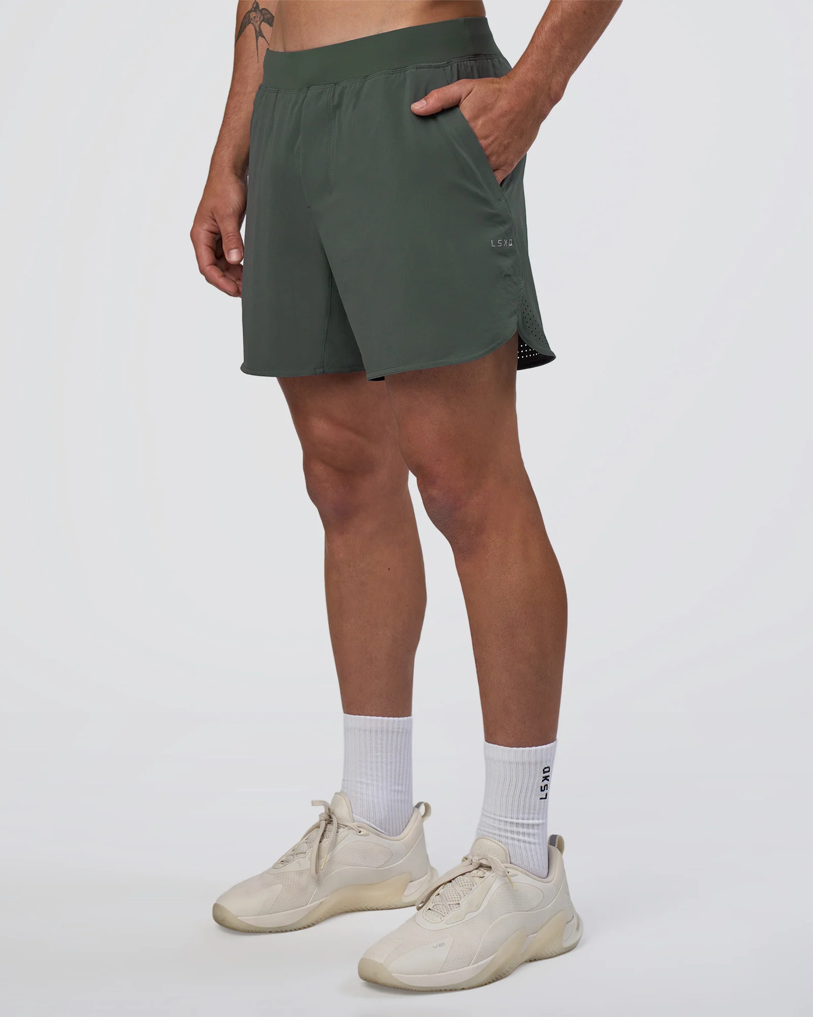 14938-lift-6-short-carbon-green-7.webp Lift 6" Short - Carbon Green
