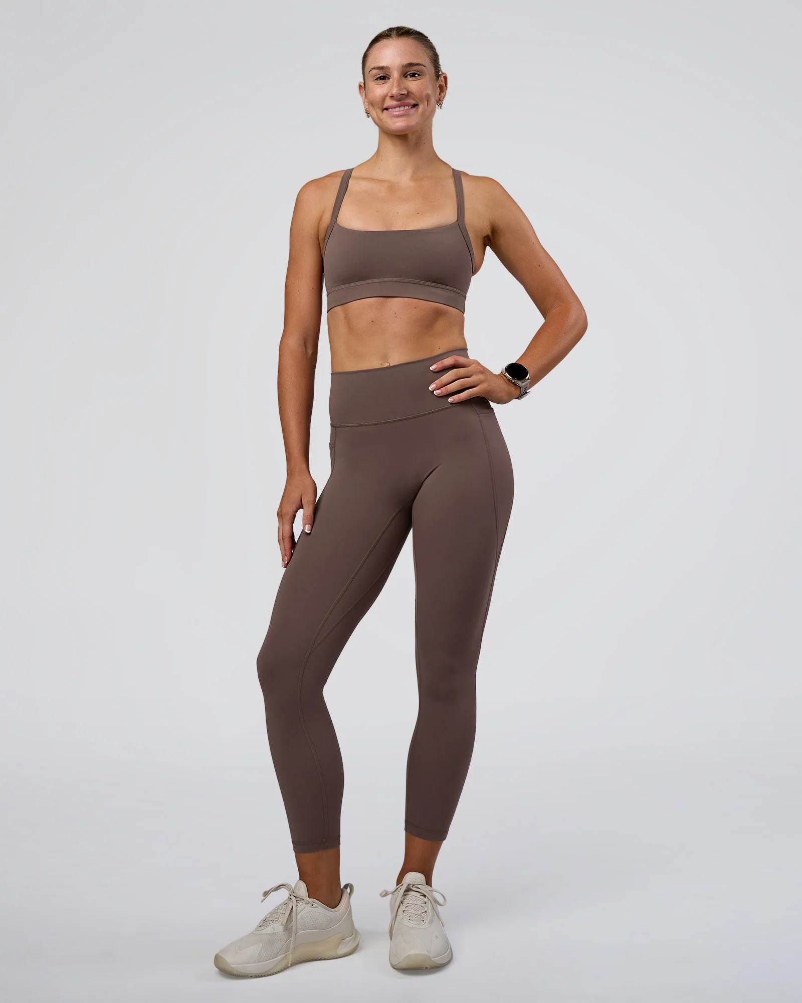 14990-momentum-sports-bra-peppercorn-5.webp Momentum Sports Bra - Peppercorn