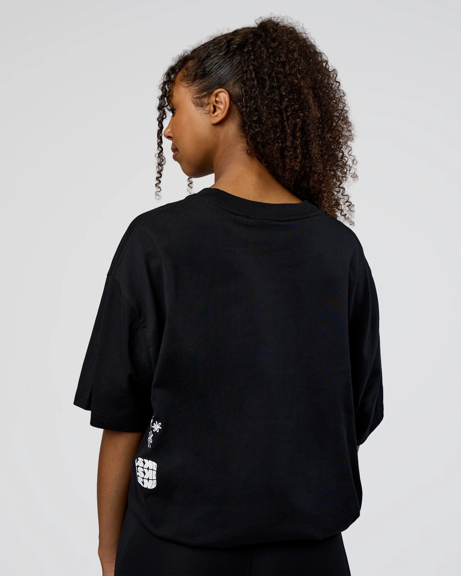 15034-sticker-heavyweight-oversized-tee-black-white-11.webp Sticker Heavyweight Oversized Tee - Black-White