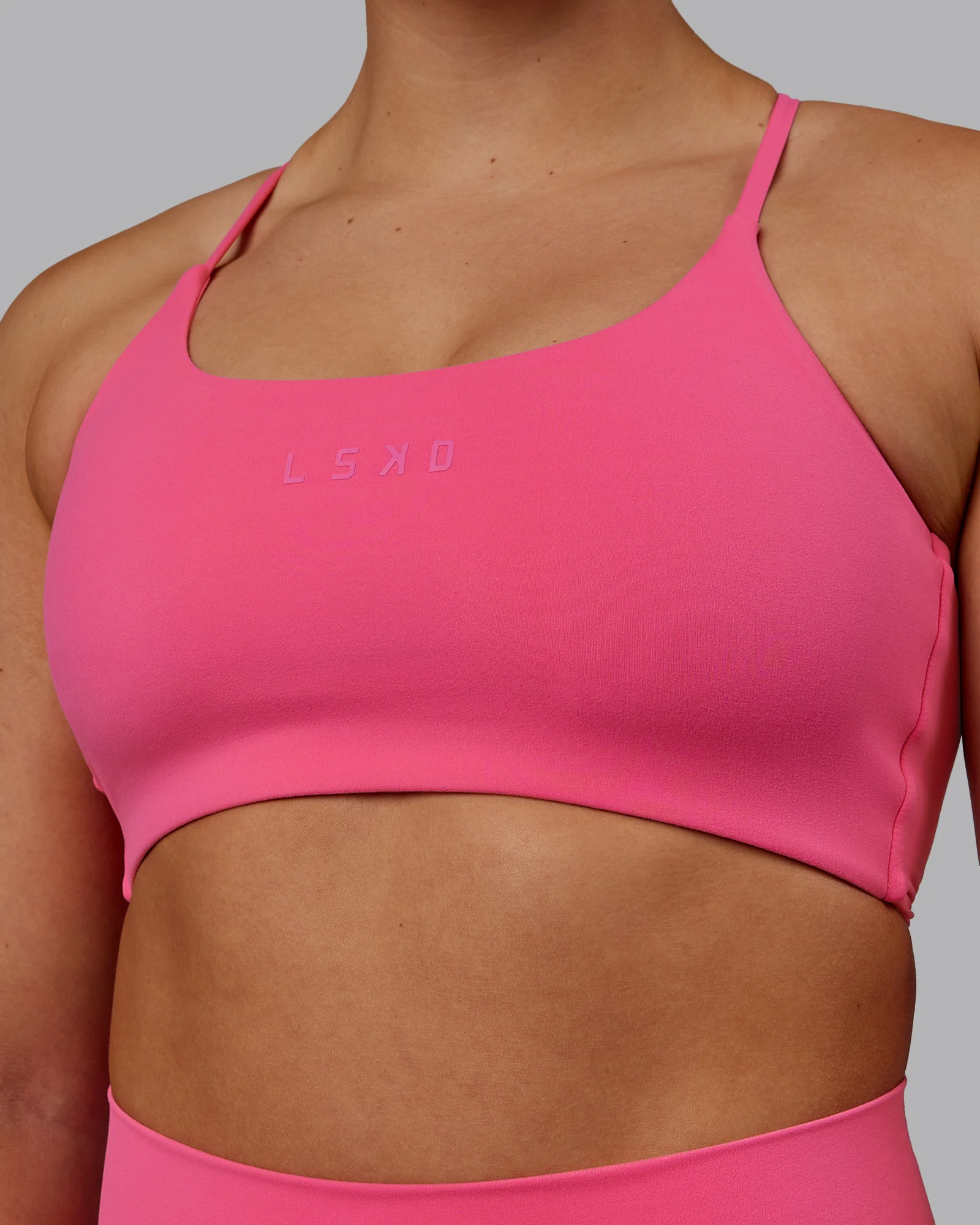 15070-twist-sports-bra-carmine-rose-8.webp Twist Sports Bra - Carmine Rose