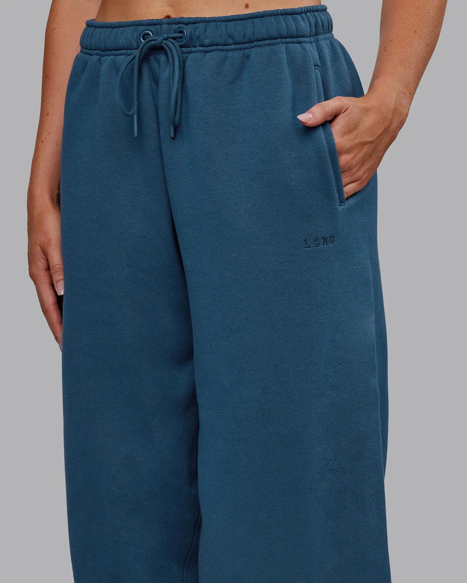 15132-mvp-oversized-slouchy-fit-track-pant-indigo-3.webp MVP Oversized Slouchy Fit Track Pant - Indigo