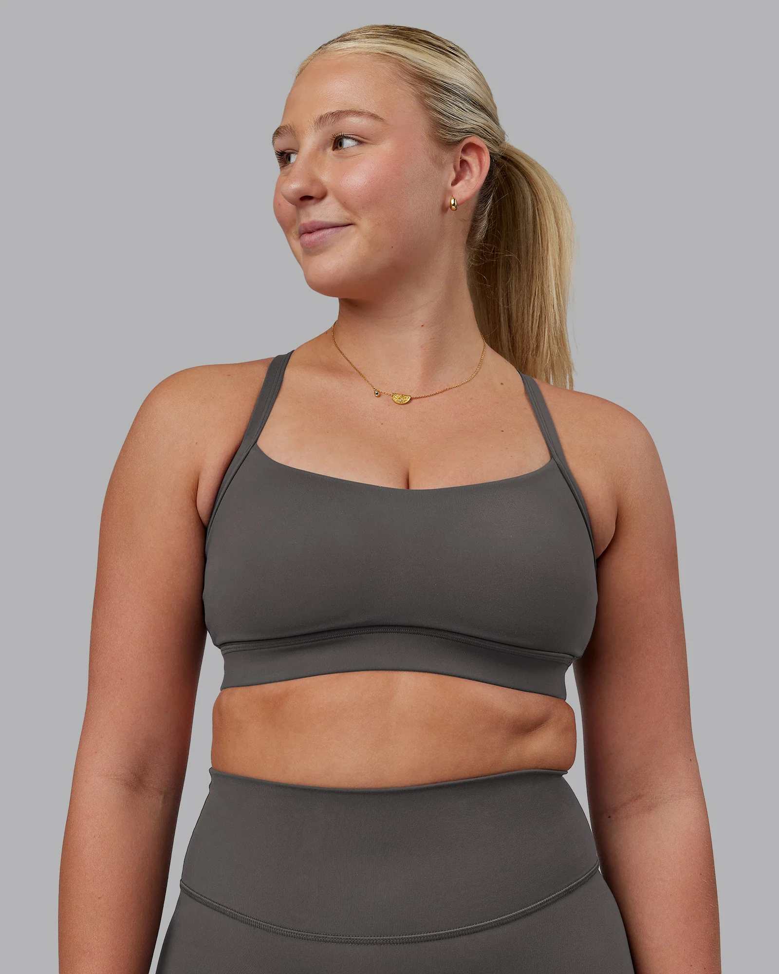 15144-dark-storm-s-dark-storm-s-variation-1.webp Momentum Sports Bra D/DD/E - Dark Storm