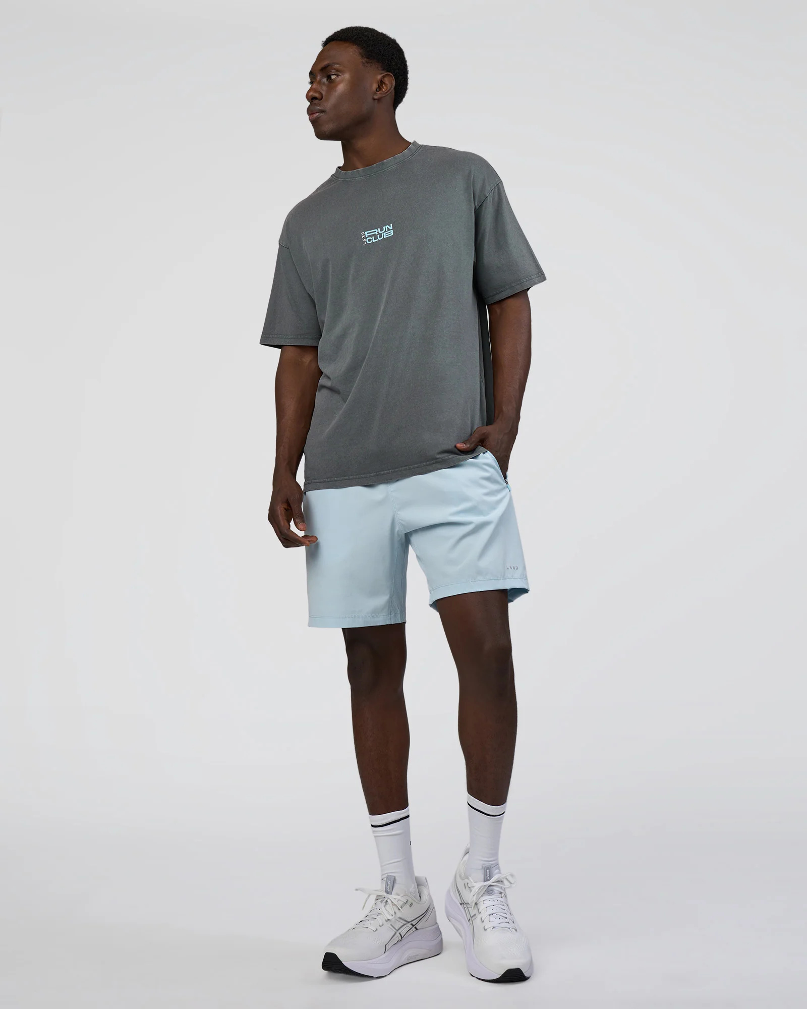15168-runner-s-flxcotton-oversized-tee-dark-storm-washed-open-air-6.webp Runner's FLXCotton Oversized Tee - Dark Storm Washed-Open Air