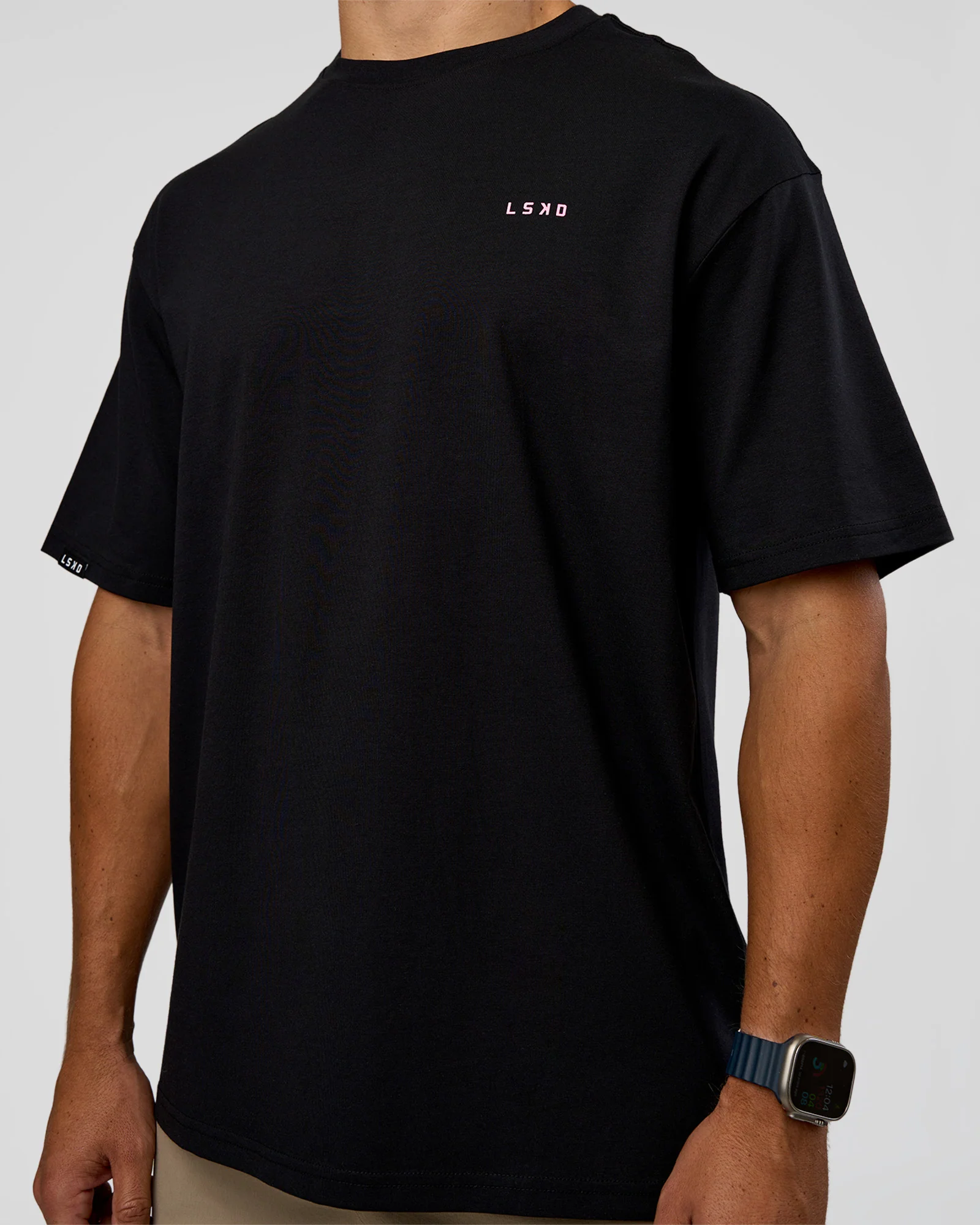 15321-unisex-strike-through-flxcotton-tee-oversize-black-candy-pink-6.webp Unisex Strike Through FLXCotton Tee Oversize - Black-Candy Pink