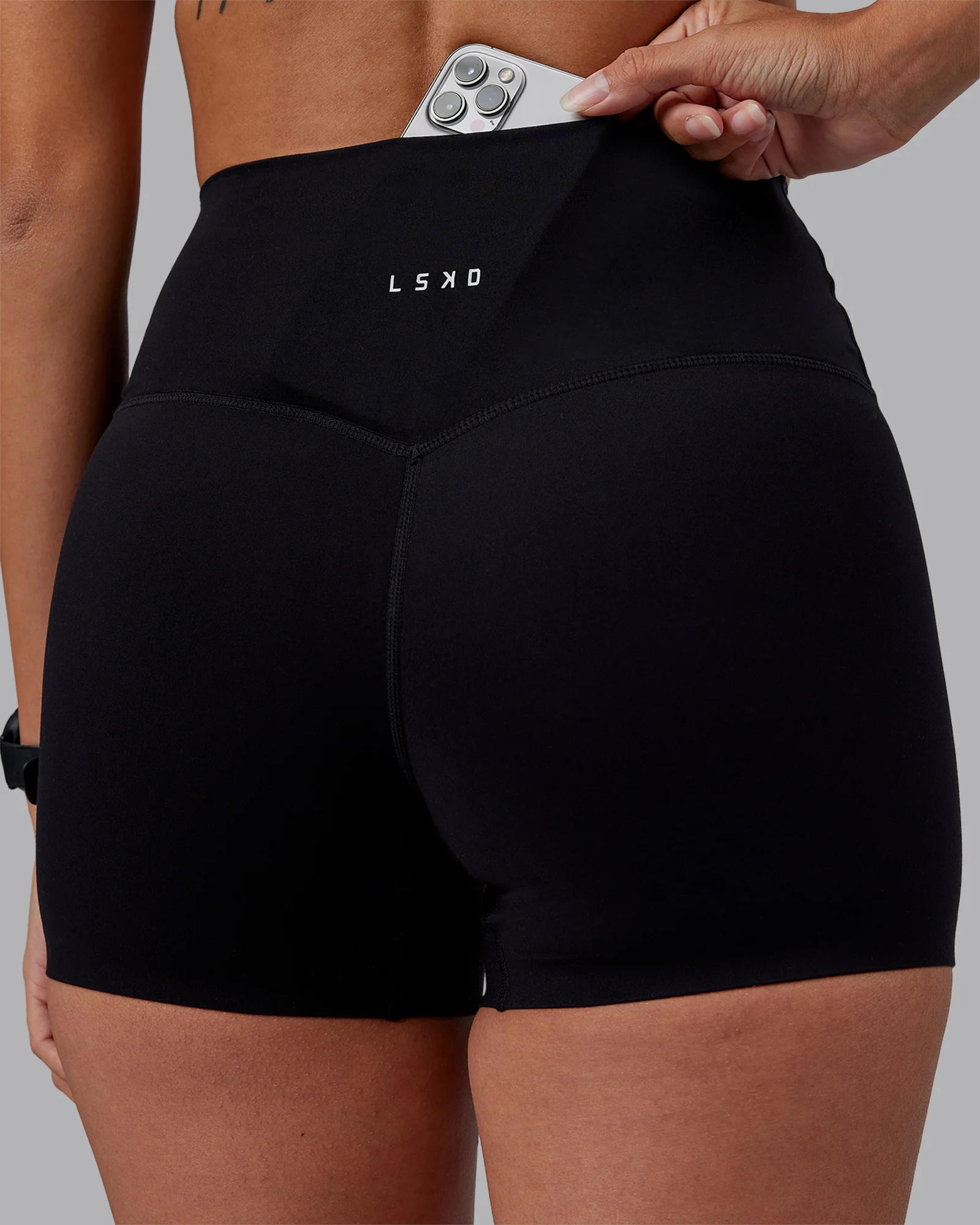 Elixir High-Rise 4" Short - Black