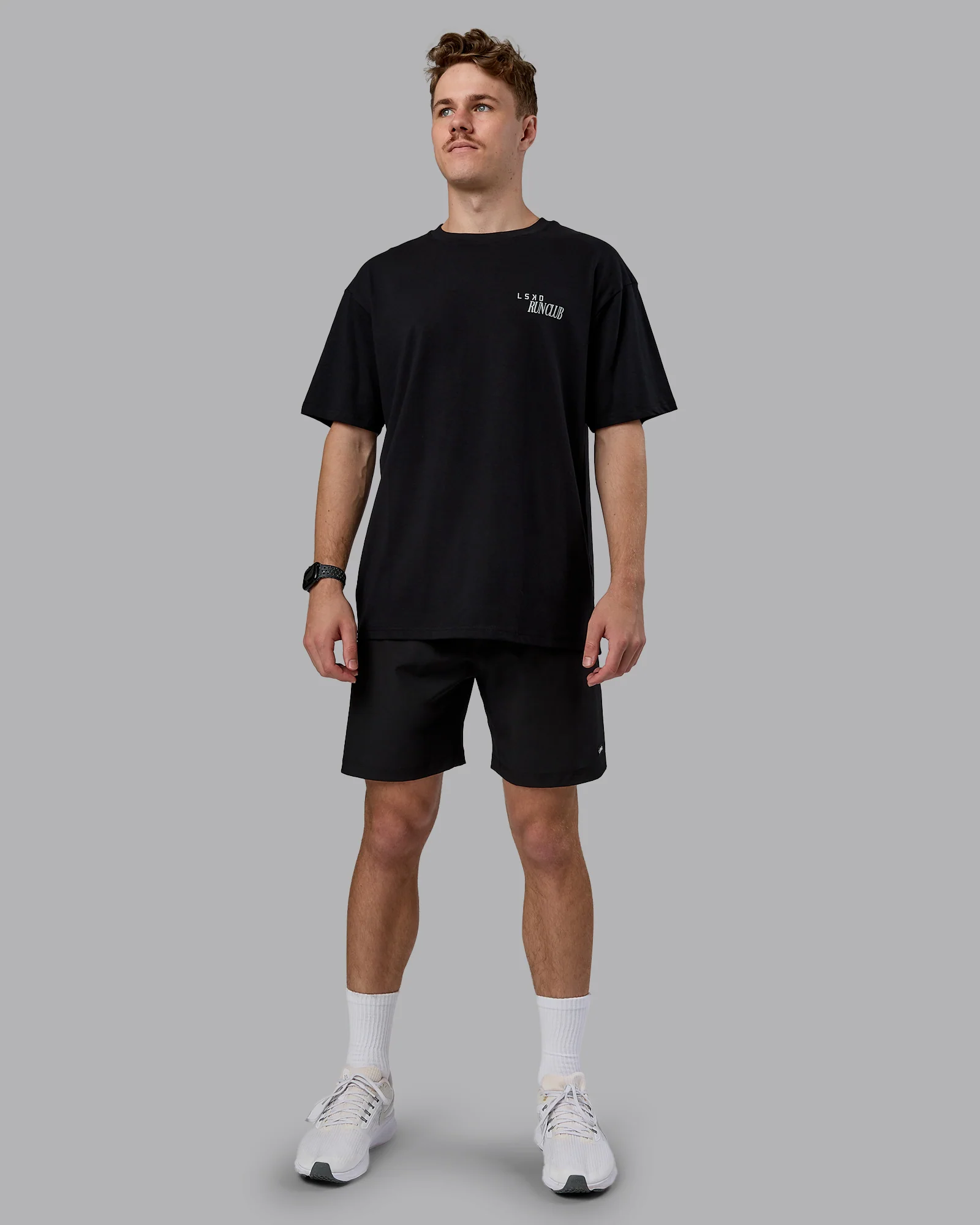 15385-run-love-flxcotton-oversized-tee-black-reflective-11.webp Run Love FLXCotton Oversized Tee - Black-Reflective