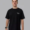 15385-run-love-flxcotton-oversized-tee-black-reflective-2.webp Run Love FLXCotton Oversized Tee - Black-Reflective