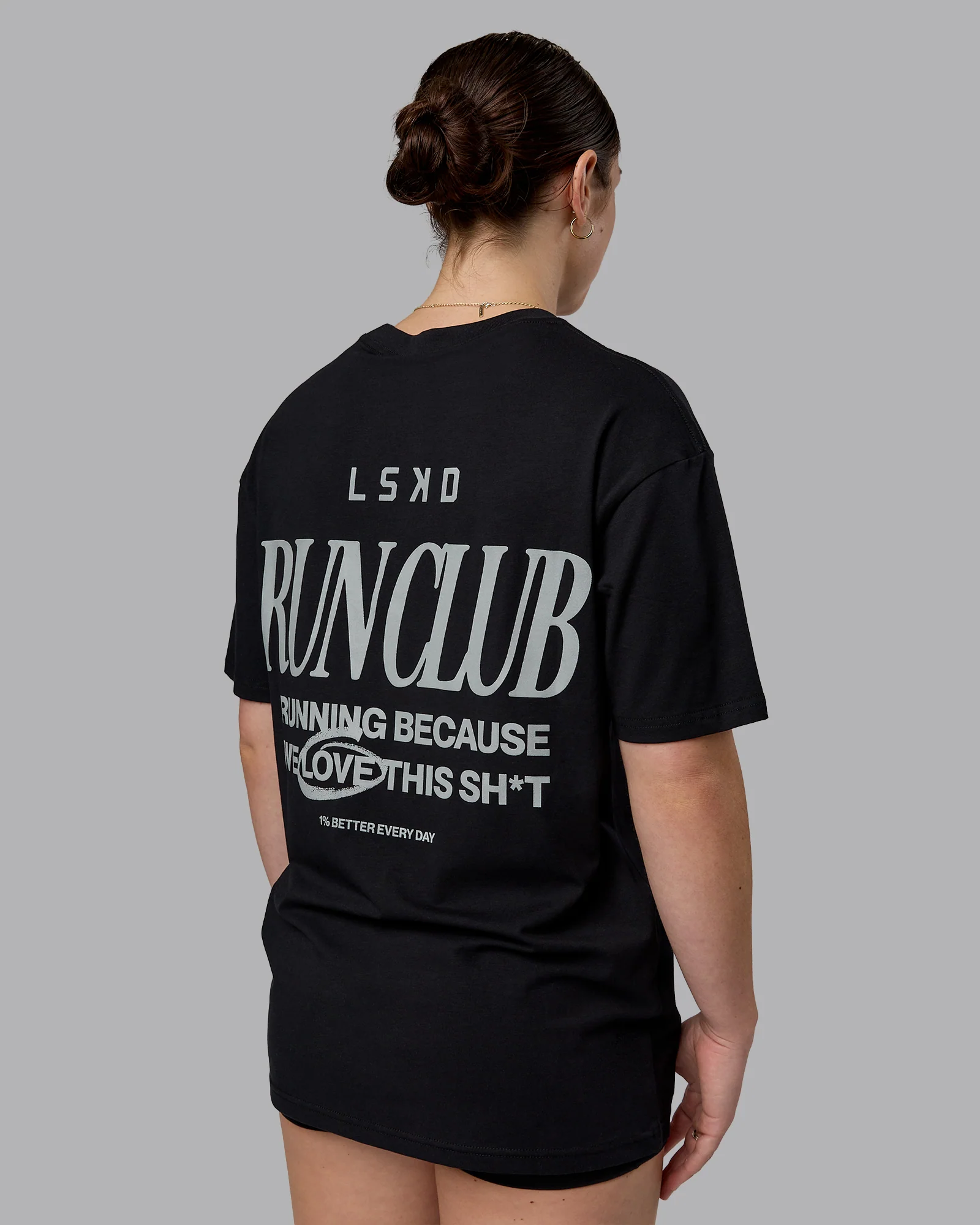 15385-run-love-flxcotton-oversized-tee-black-reflective-3.webp Run Love FLXCotton Oversized Tee - Black-Reflective