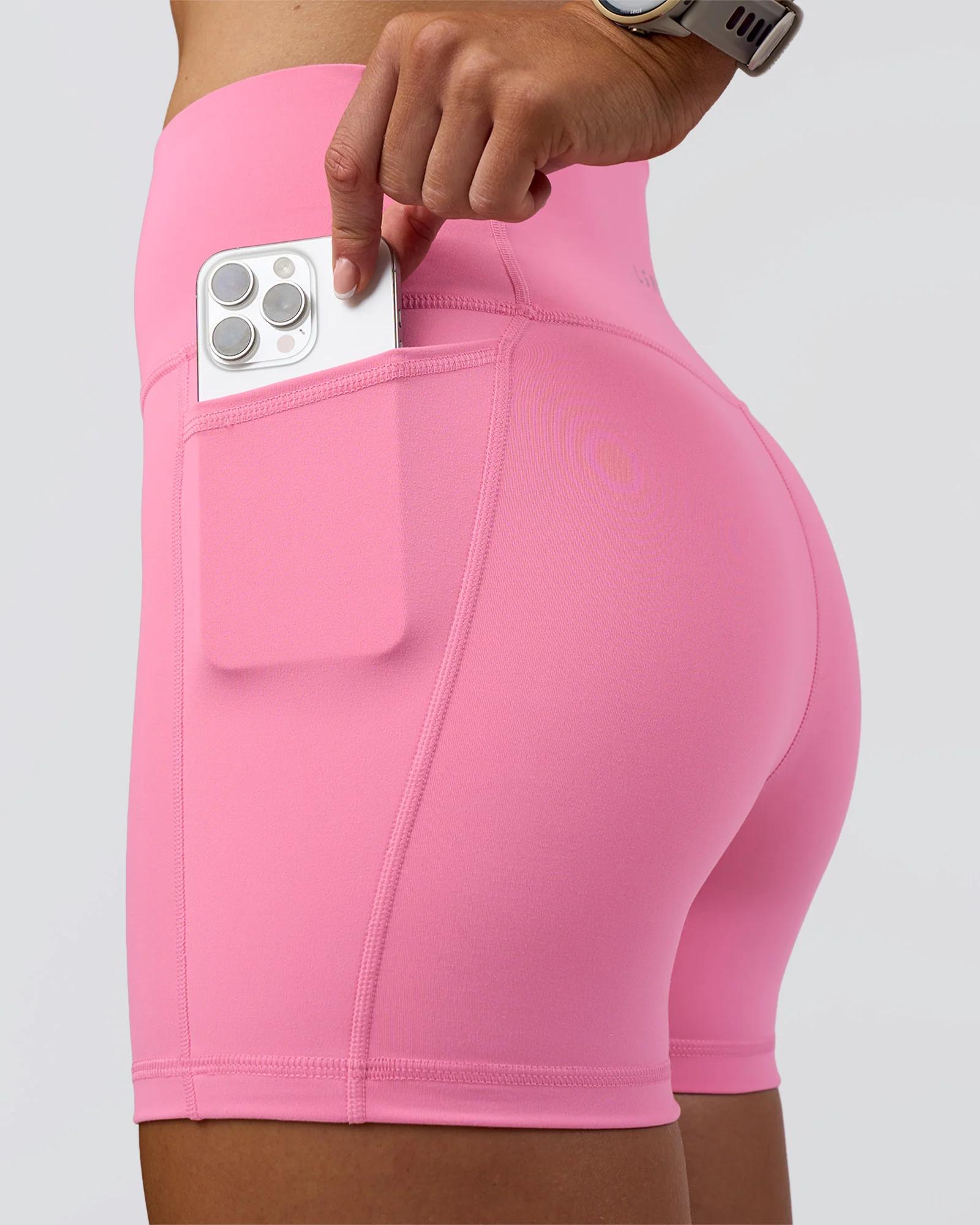 15493-fusion-ultra-high-rise-4-short-pockets-candy-pink-2.webp Fusion Ultra High-Rise 4" Short Pockets - Candy Pink