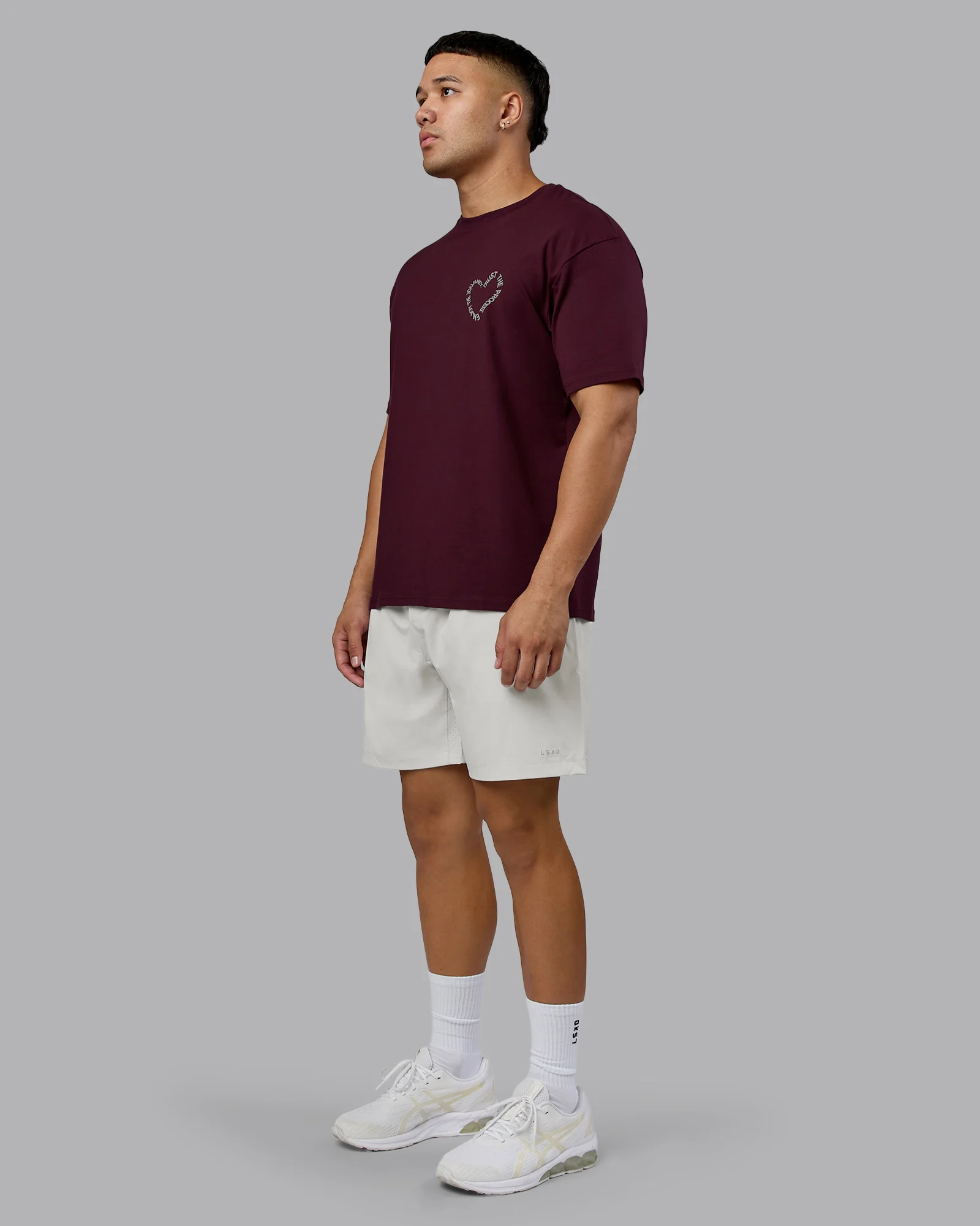 15538-love-the-process-flxcotton-oversize-tee-cherry-lacquer-shale-beige-7.webp Love The Process FLXCotton Oversize Tee - Cherry Lacquer-Shale Beige